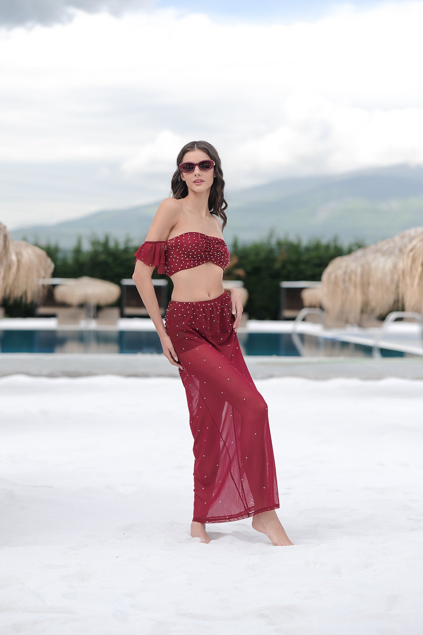 Summer set in burgundy: Veline
