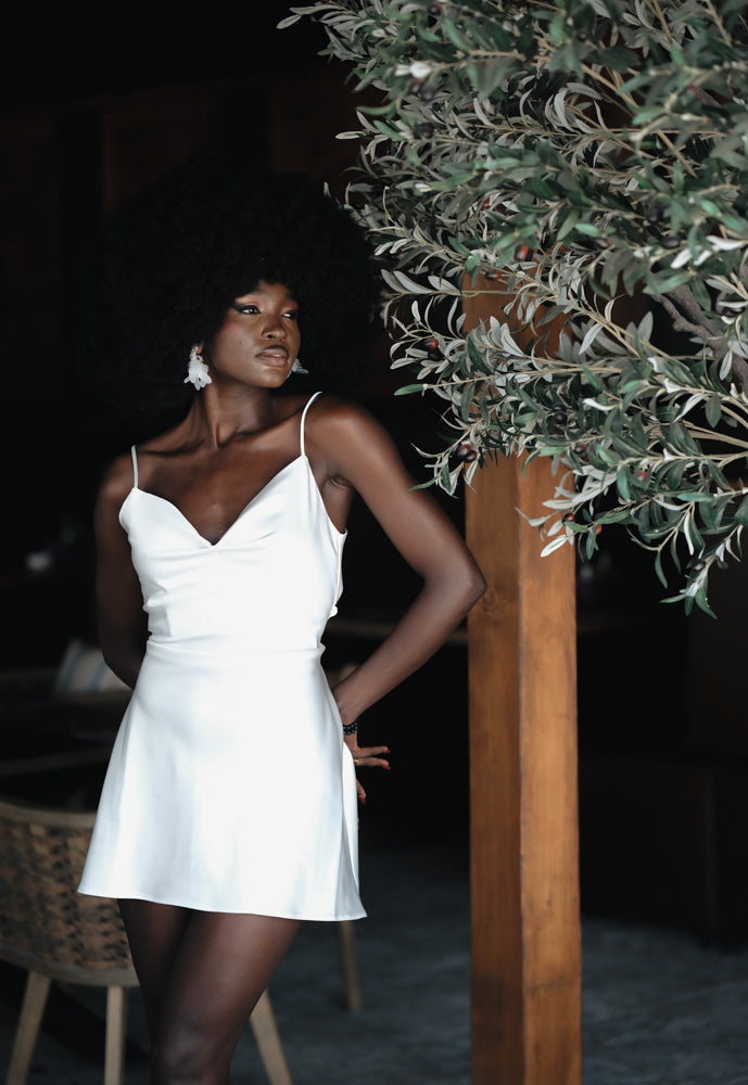Mini dress in white: Glowin