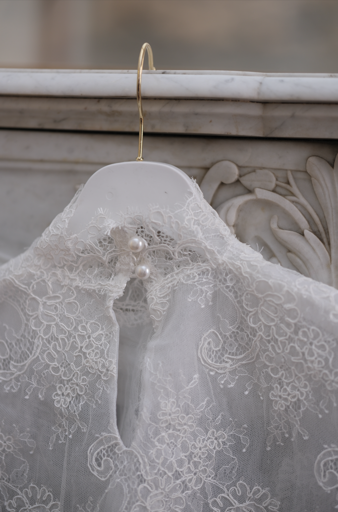 Ръчно изработена дантелена яка в бяло: Paris