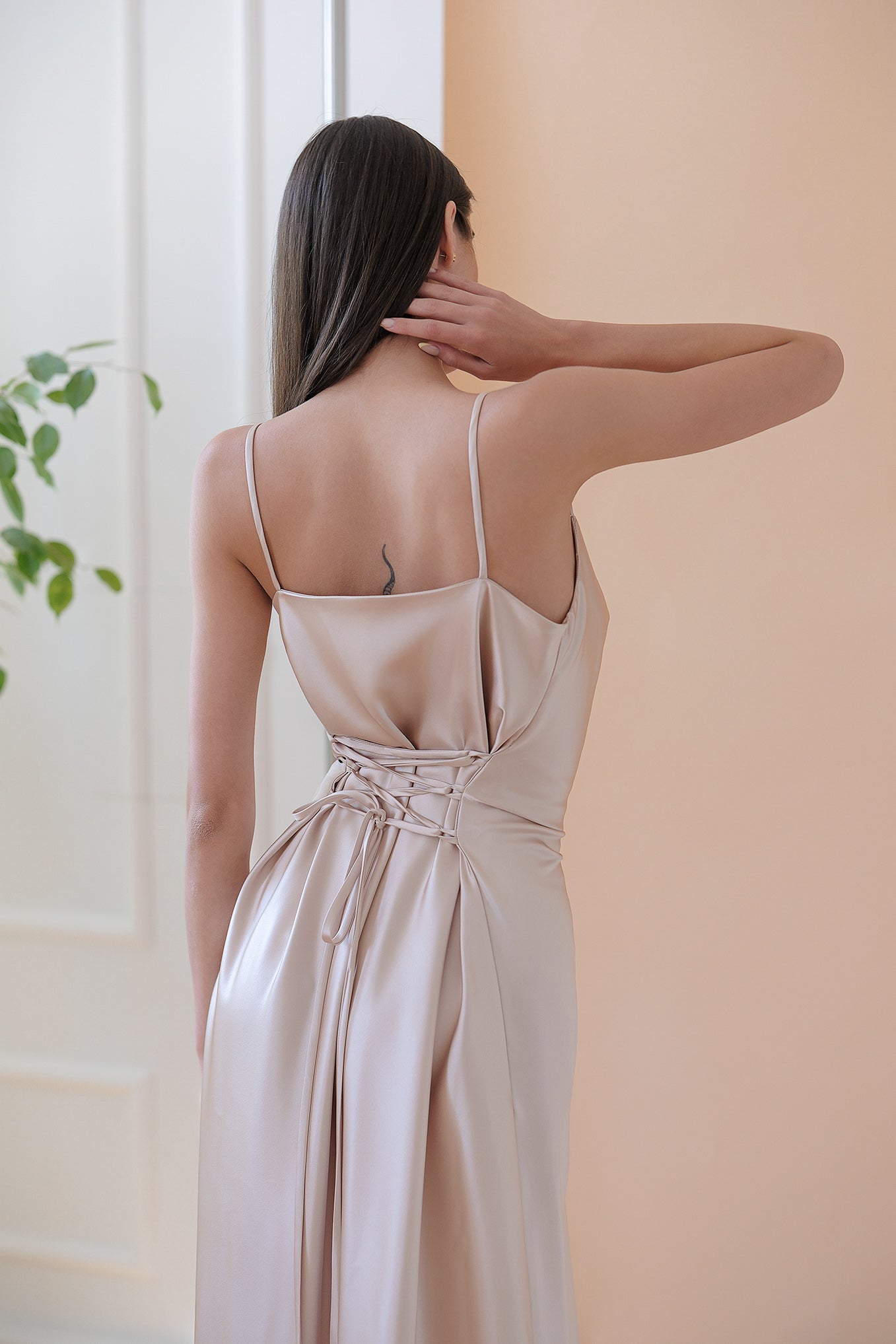 Long champagne dress: Glowin