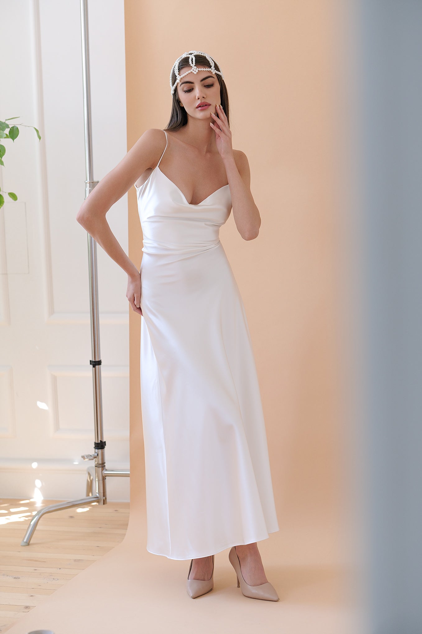 Long dress in white: Glowin