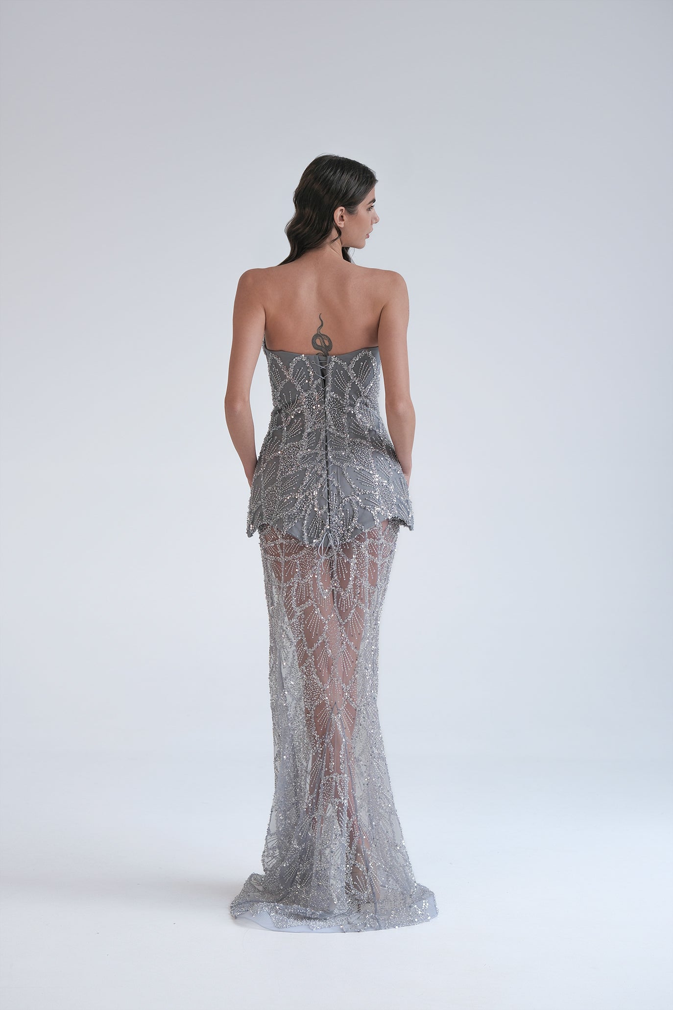 Официална рокля в сиво: Flare