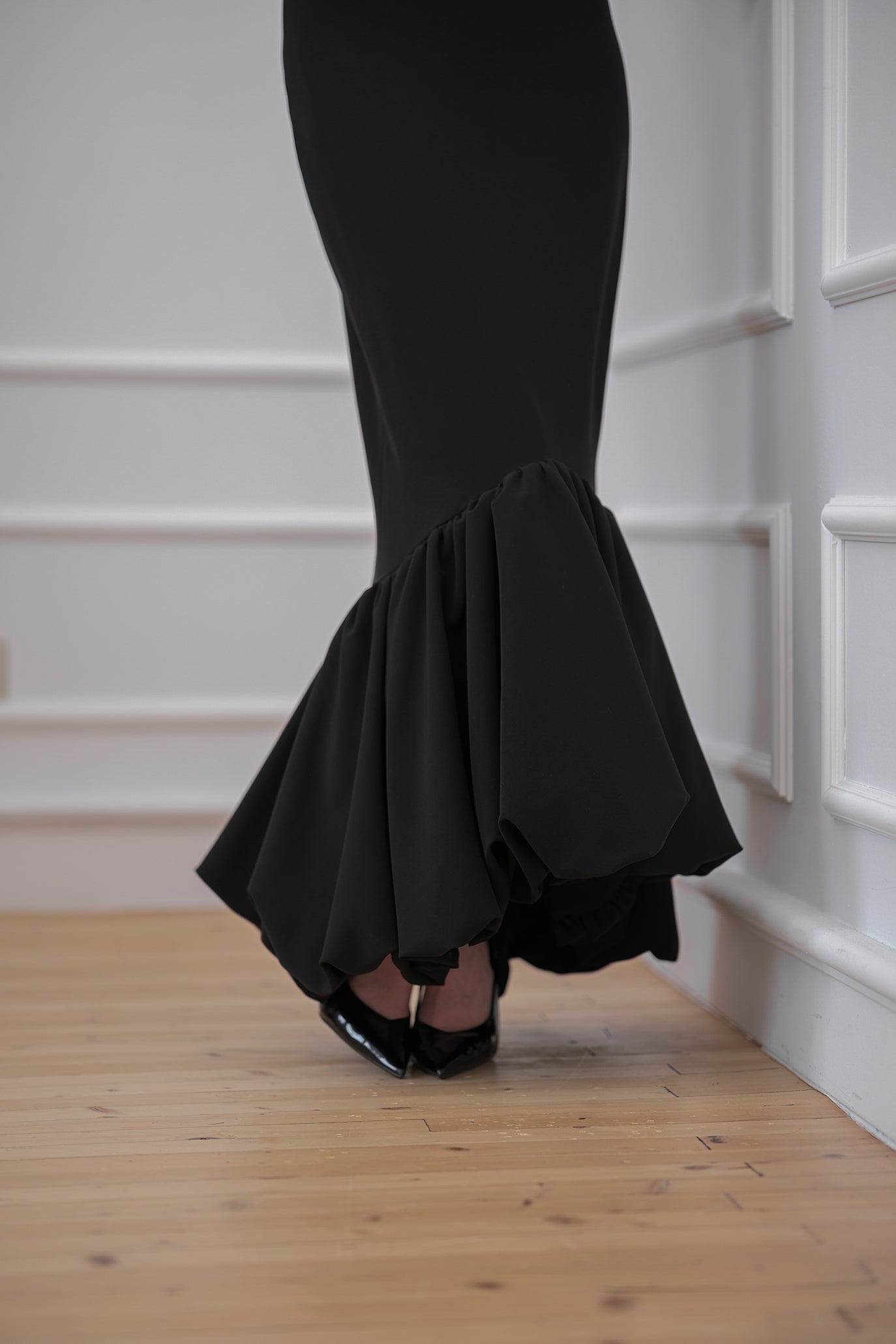 Сет в черно: Selenes