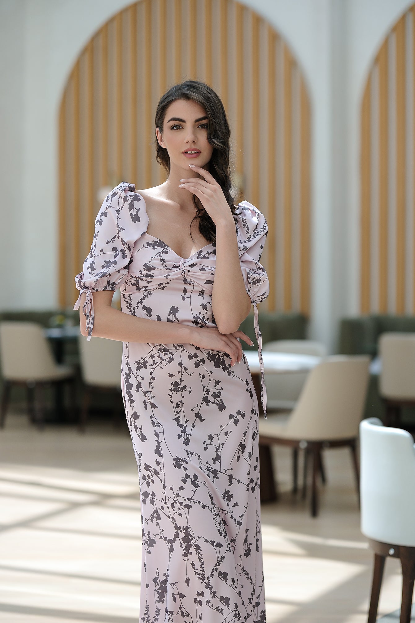 Casual dress with floral motifs: Lore