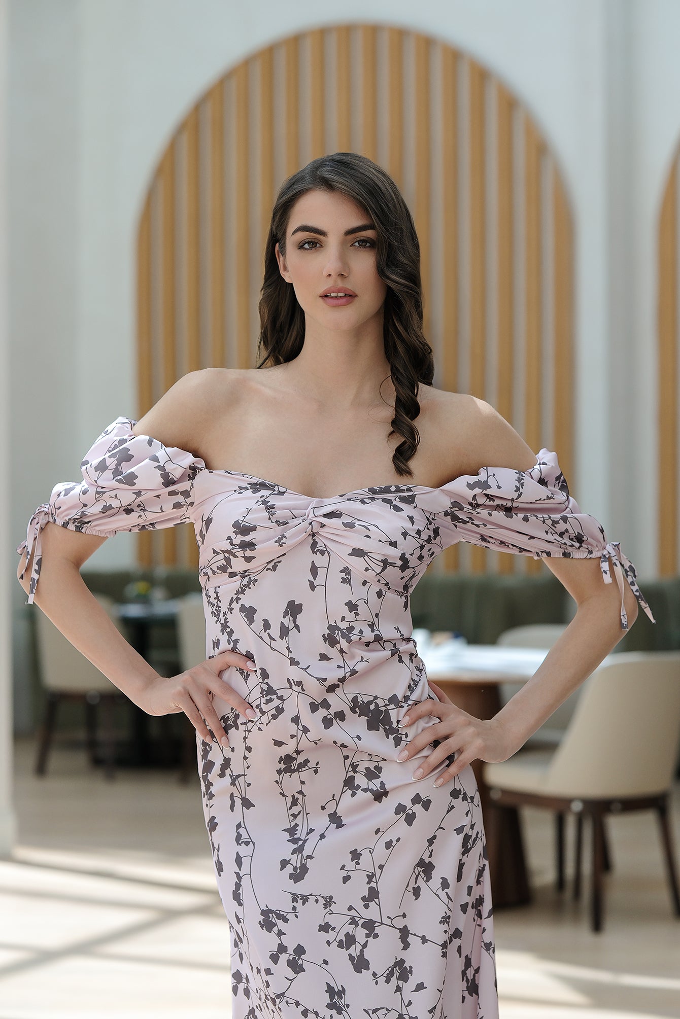 Casual dress with floral motifs: Lore