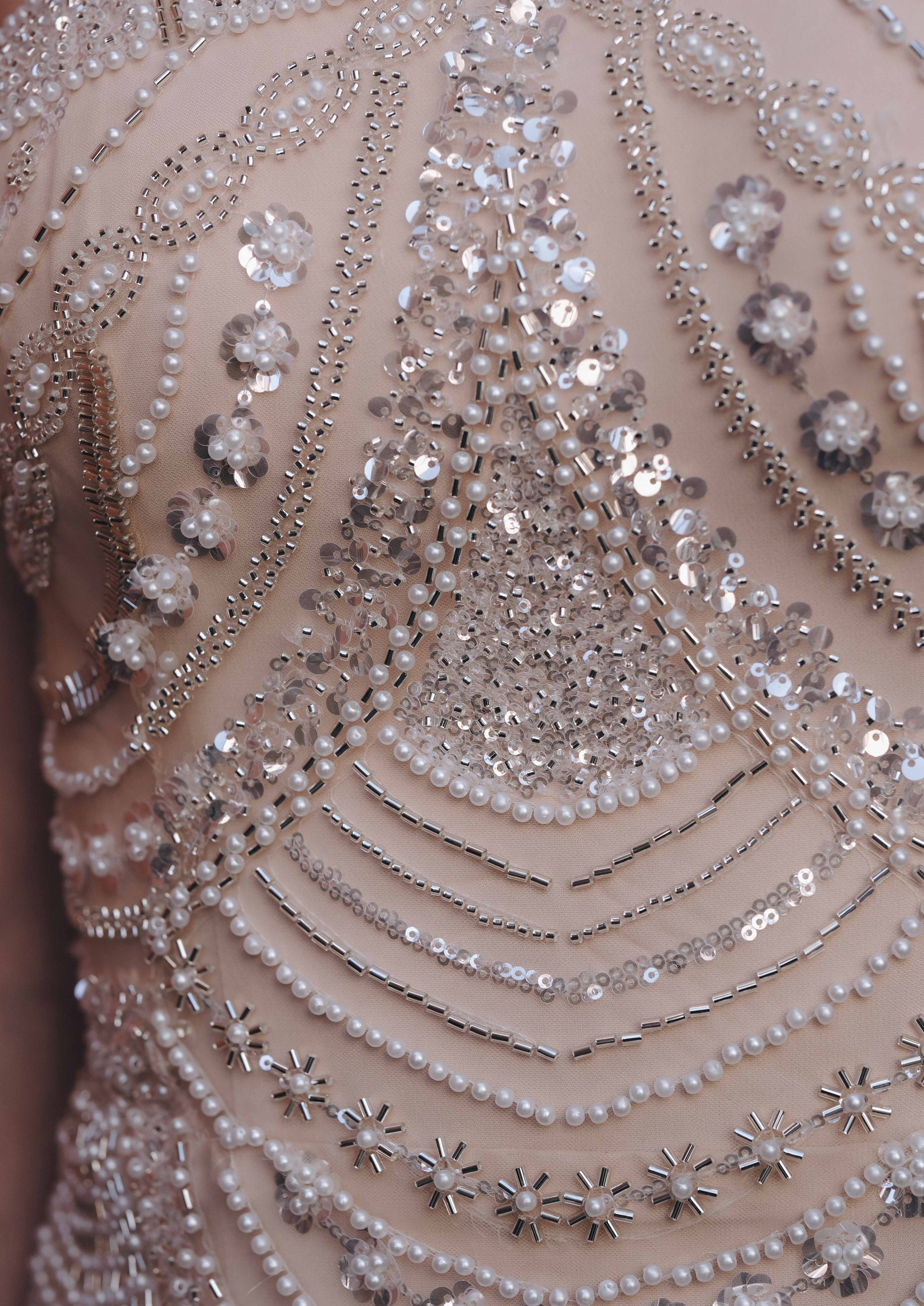 Short corset dress in beige: Luméra