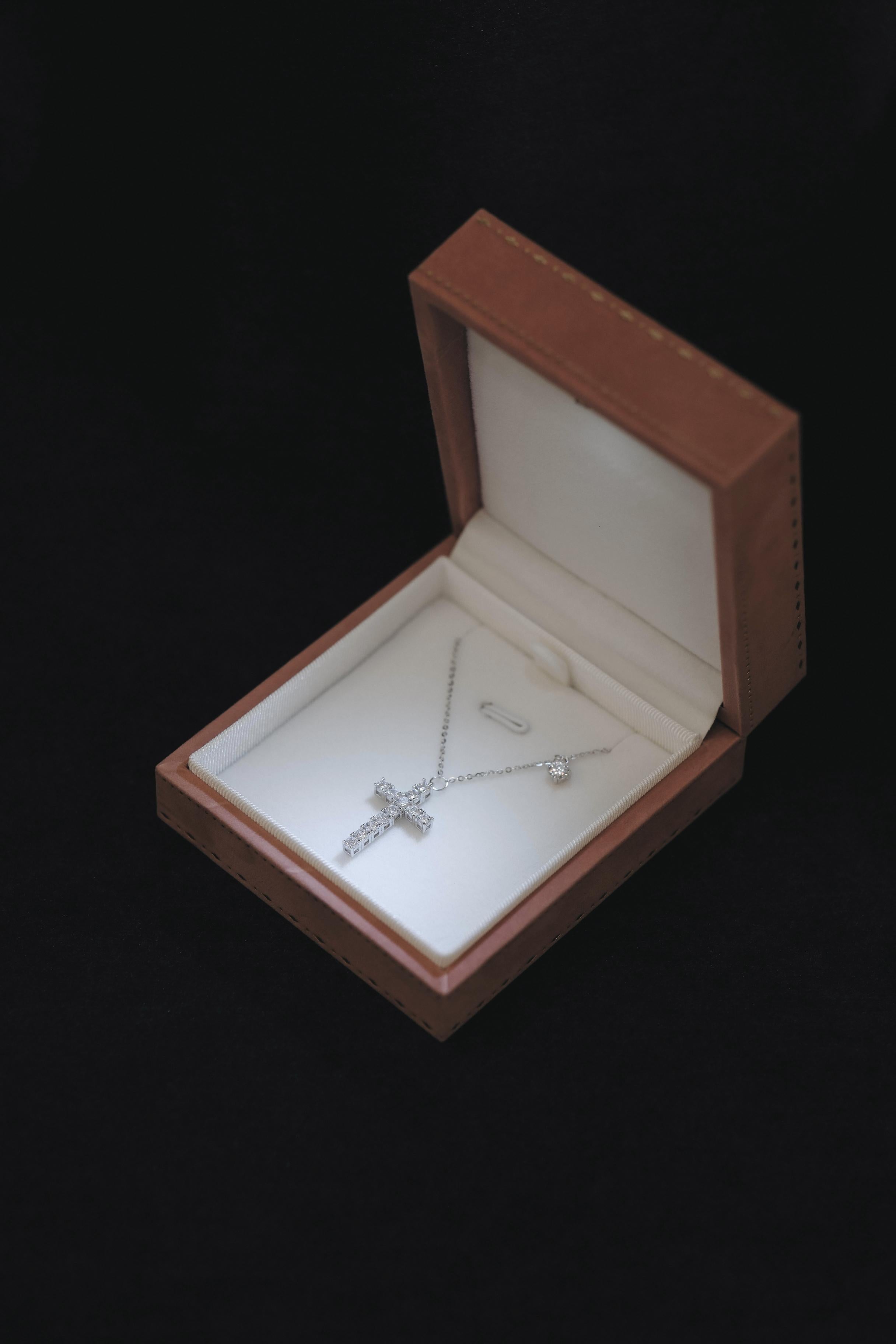 Luxury gift box with light size M