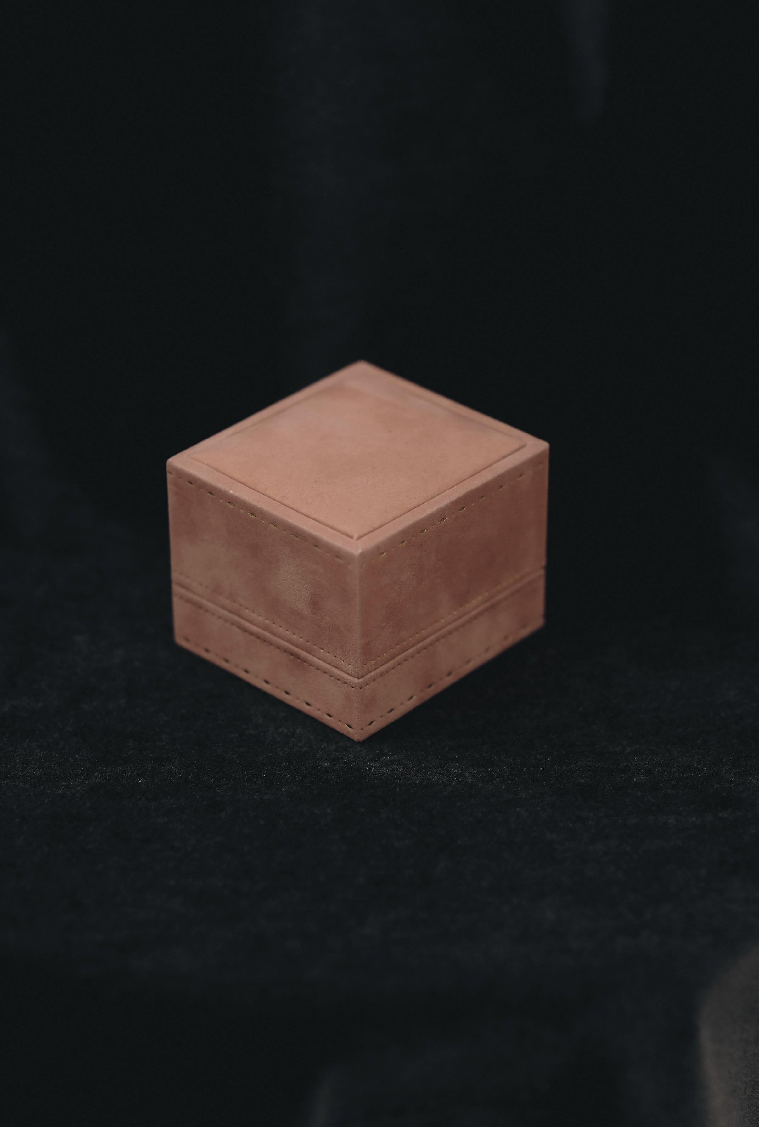 Luxury gift box with light size S