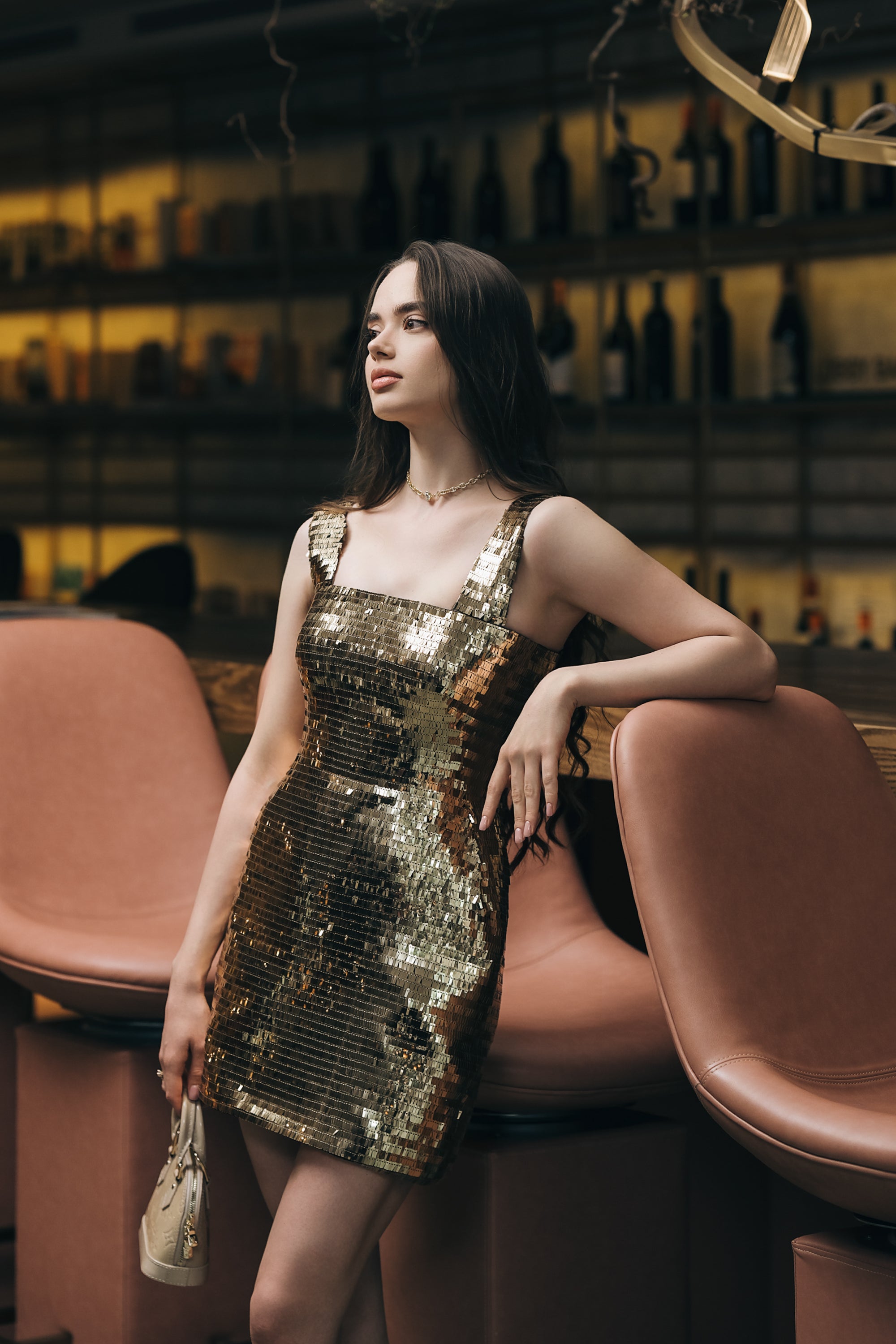 Коктейлна рокля в златисто: Glam