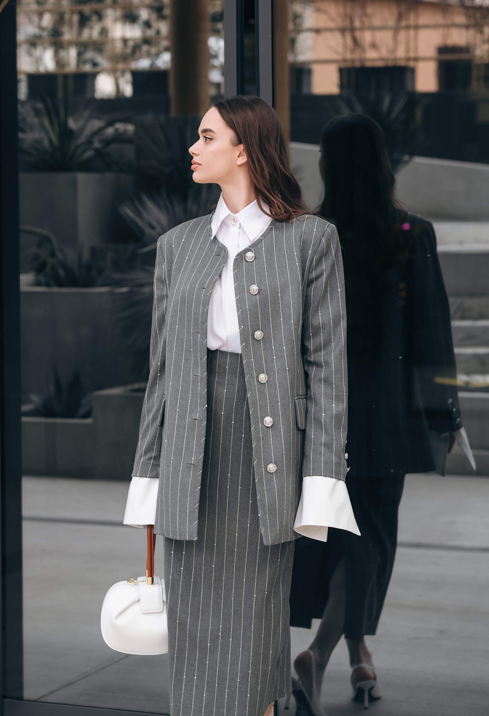 Костюм с пола молив в сиво: Atanasia