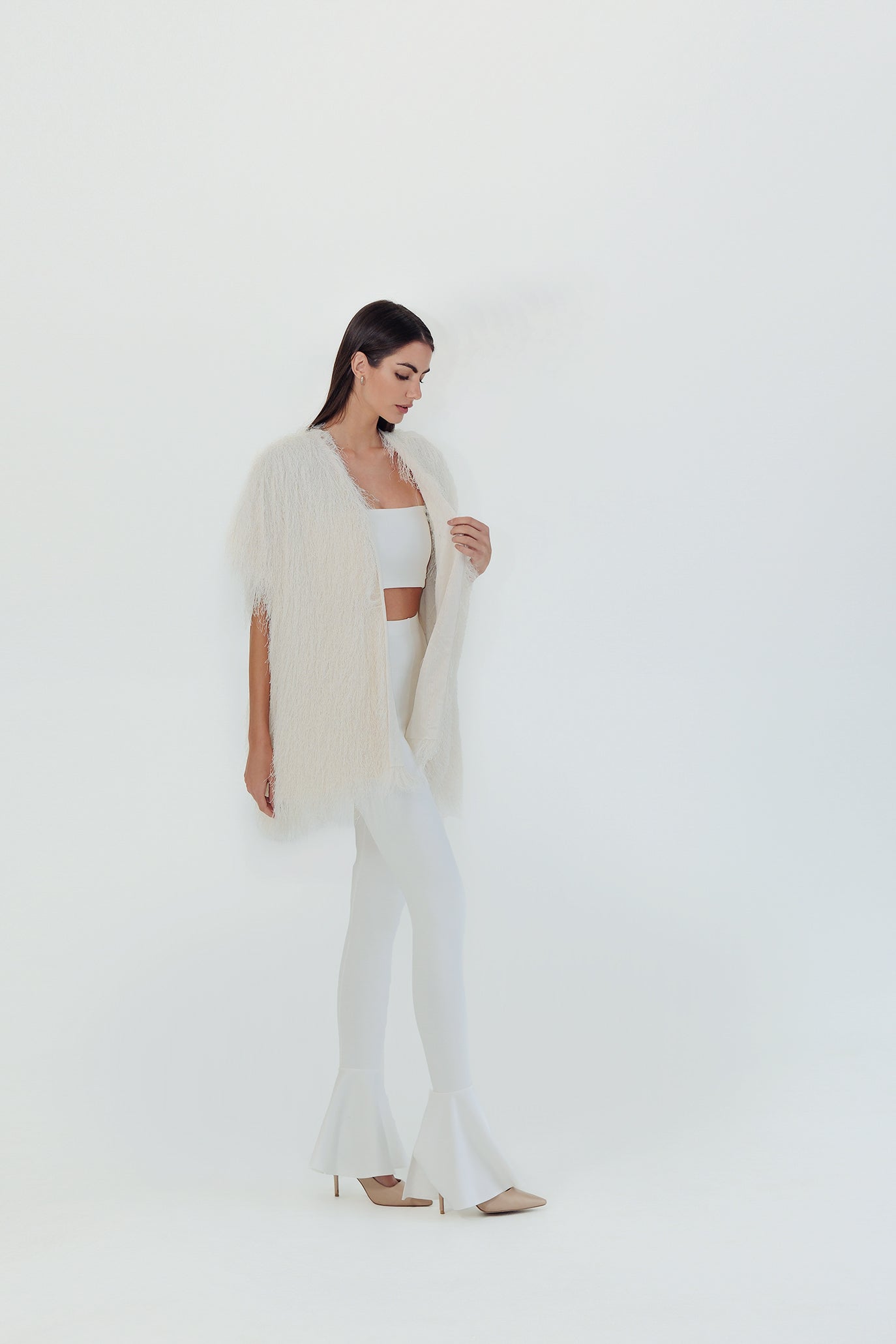 Къс елек/жилетка с ресни в цвят слонова кост: Eveline