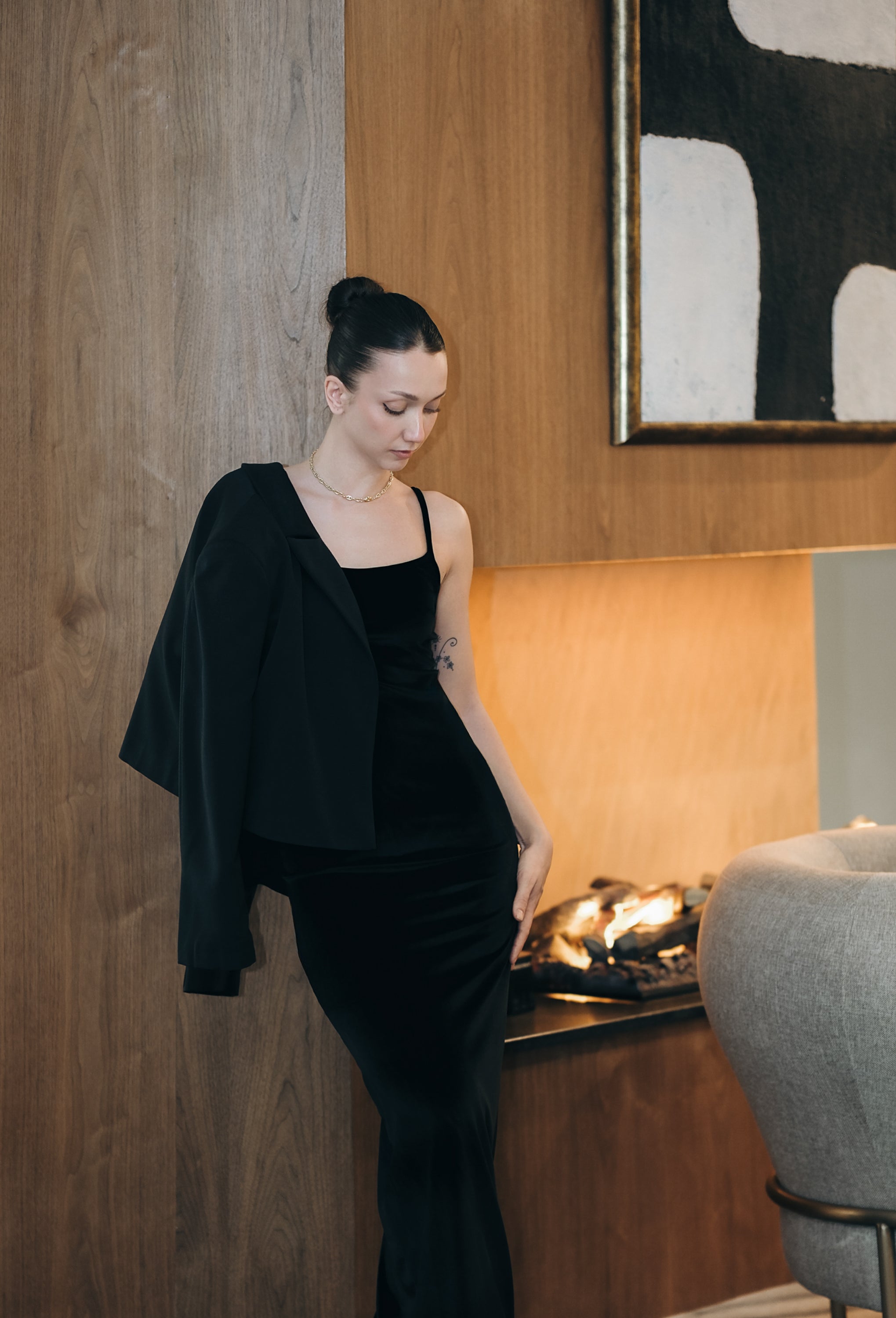 Рокля по тялото с оформящ ефект: Kadiffe Black