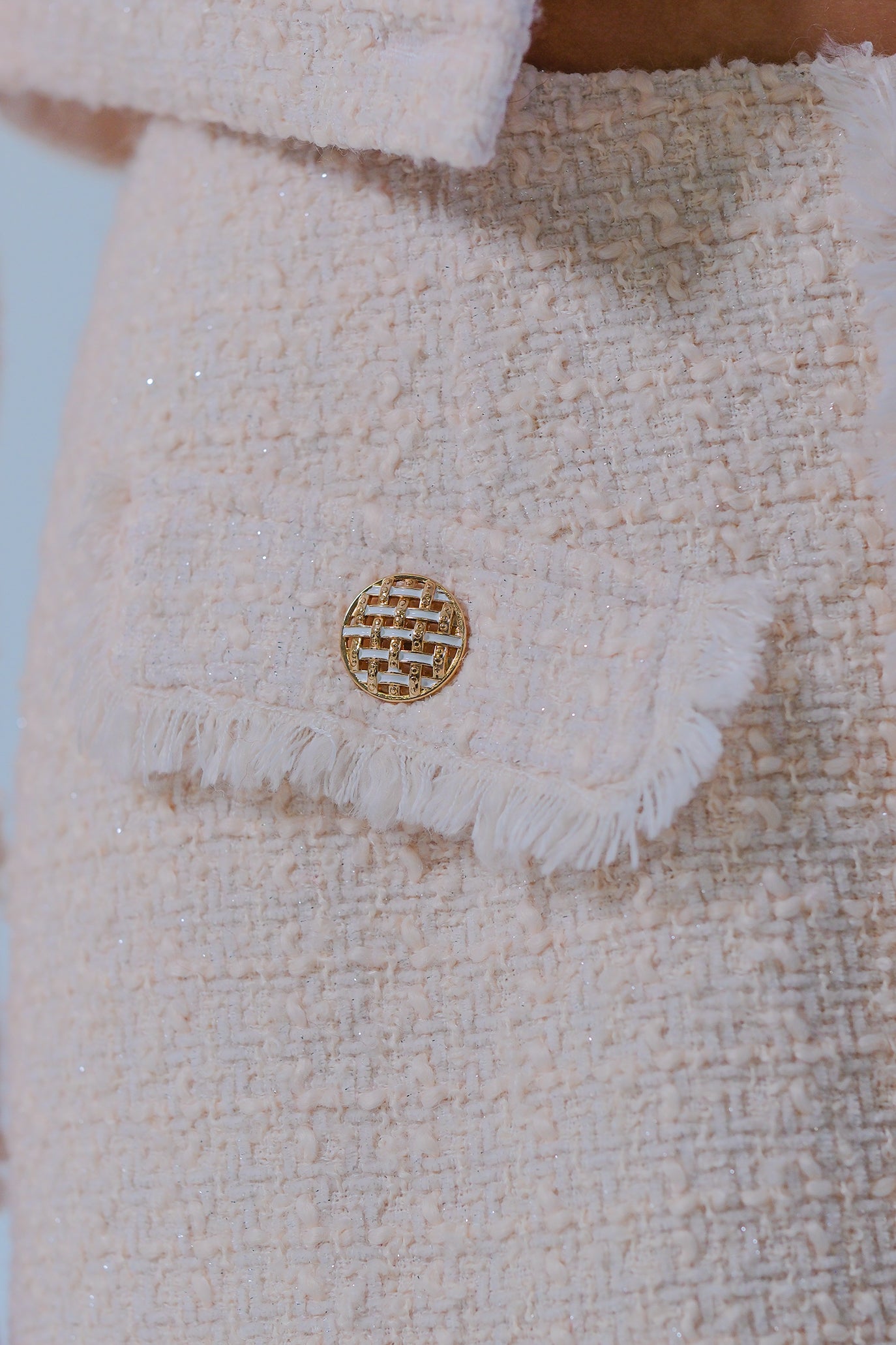 Костюм от три части в светлорозово: Aliseth