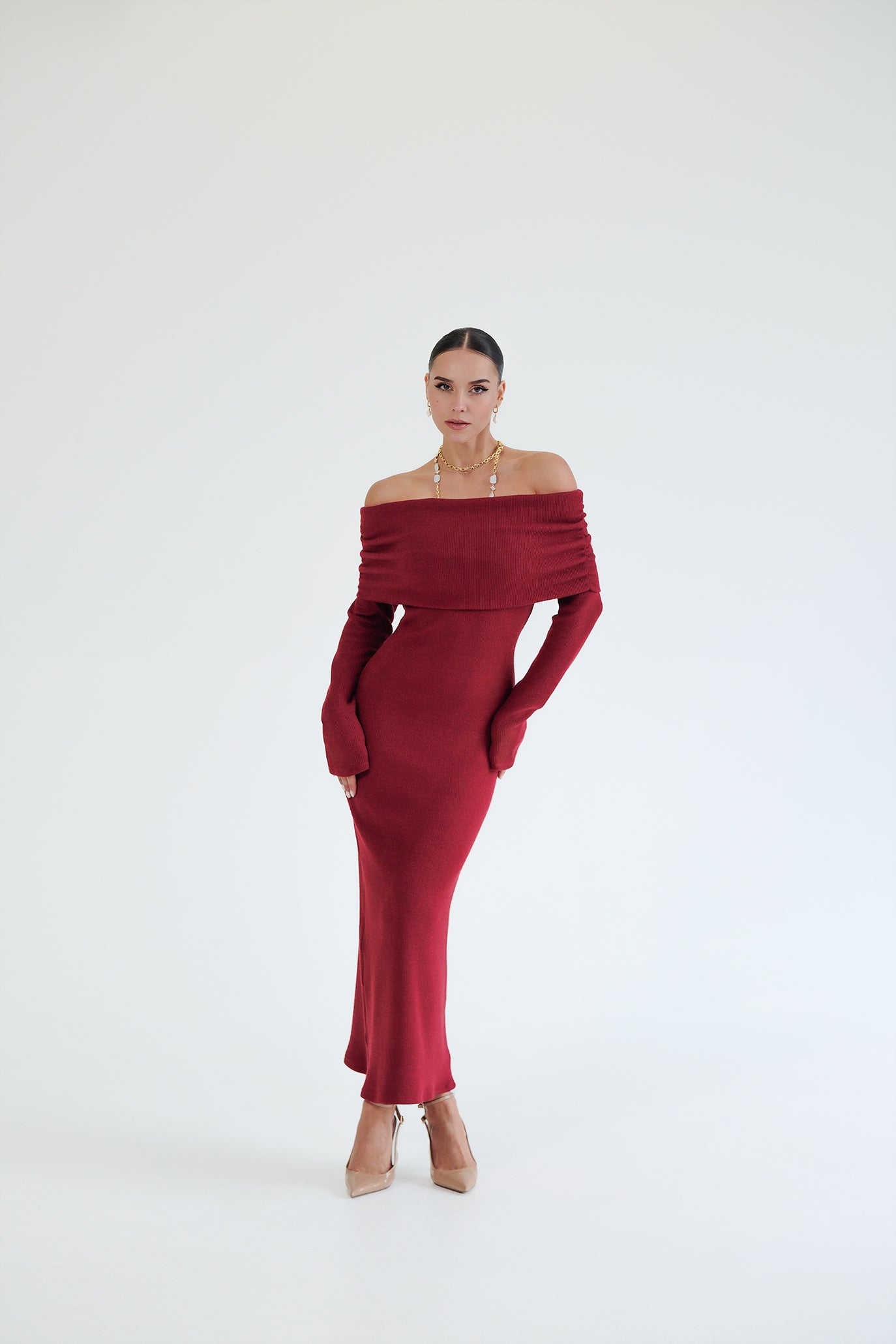 Дълга рокля с ръкави в червено: Berlinda Prestige