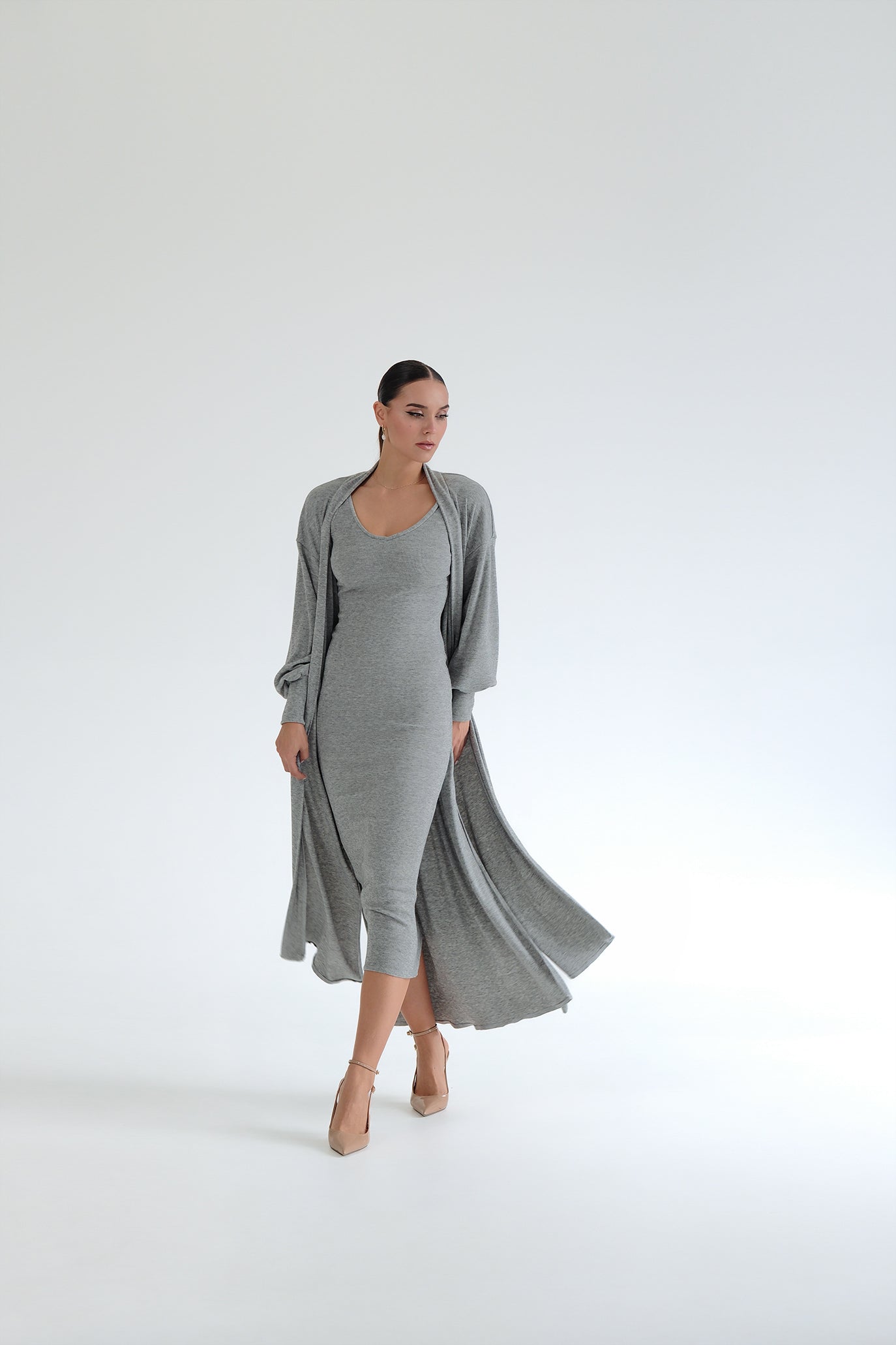 Рокля и жилетка в сиво: Amoria Soft