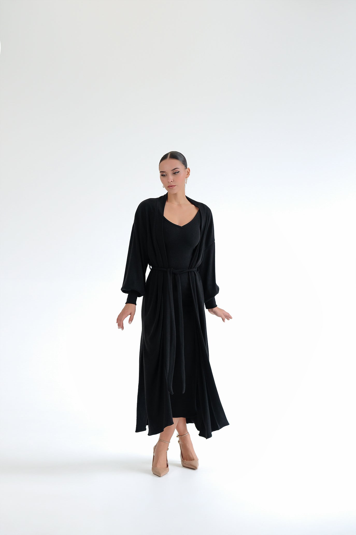 Рокля и жилетка в черно: Amoria Soft