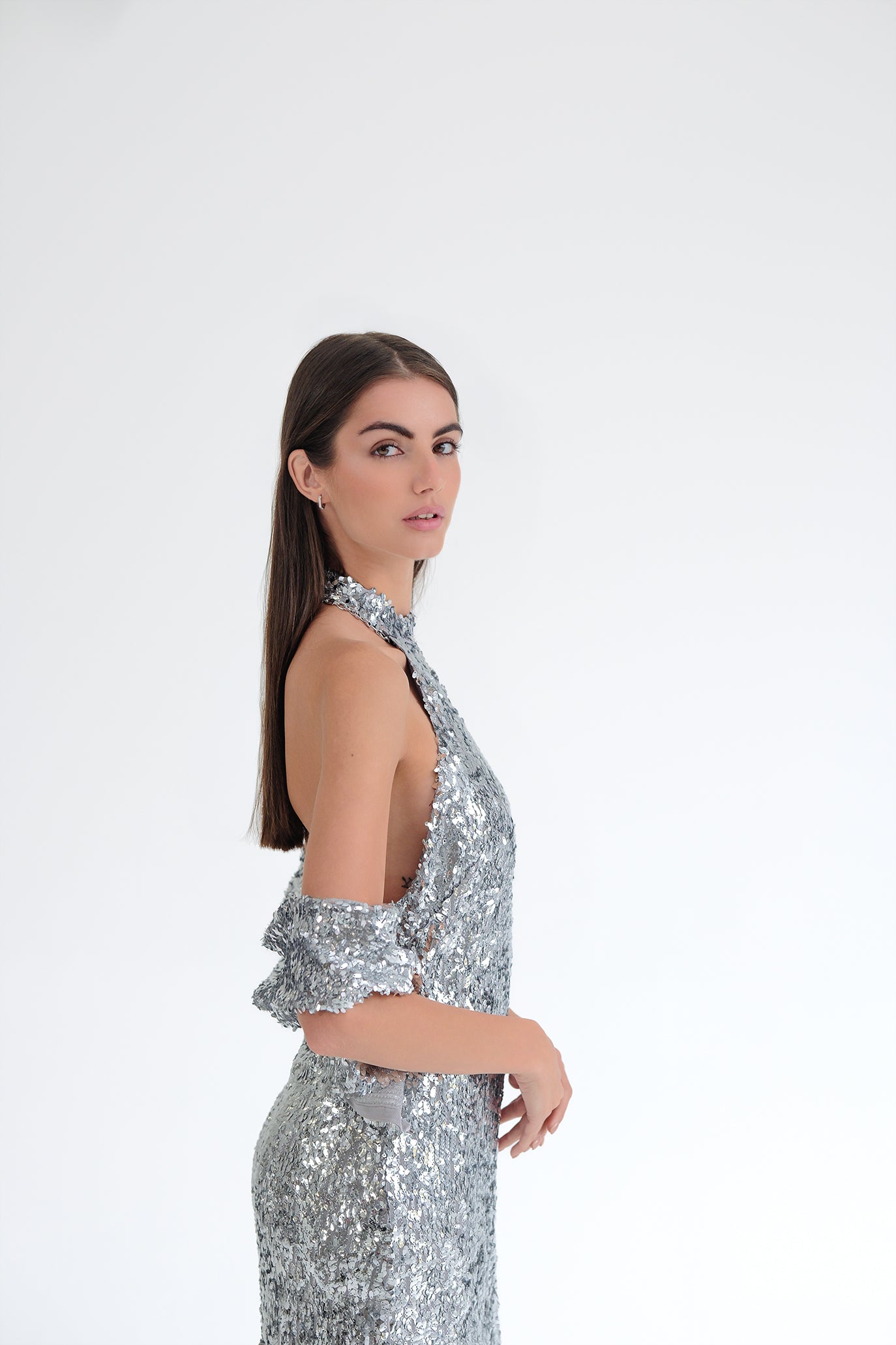 Официална рокля с гол гръб с пайети в сребристо: Grande Opera