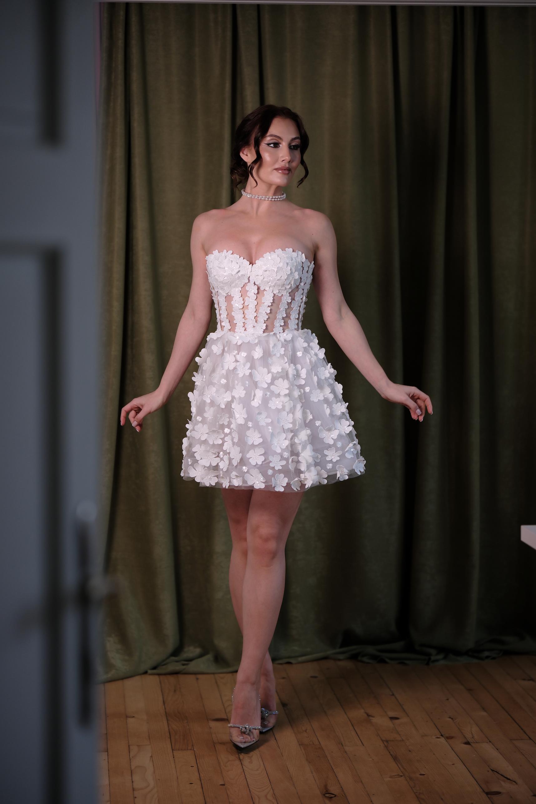 Mini corset dress with 3D floral motifs: Floral Fantasy