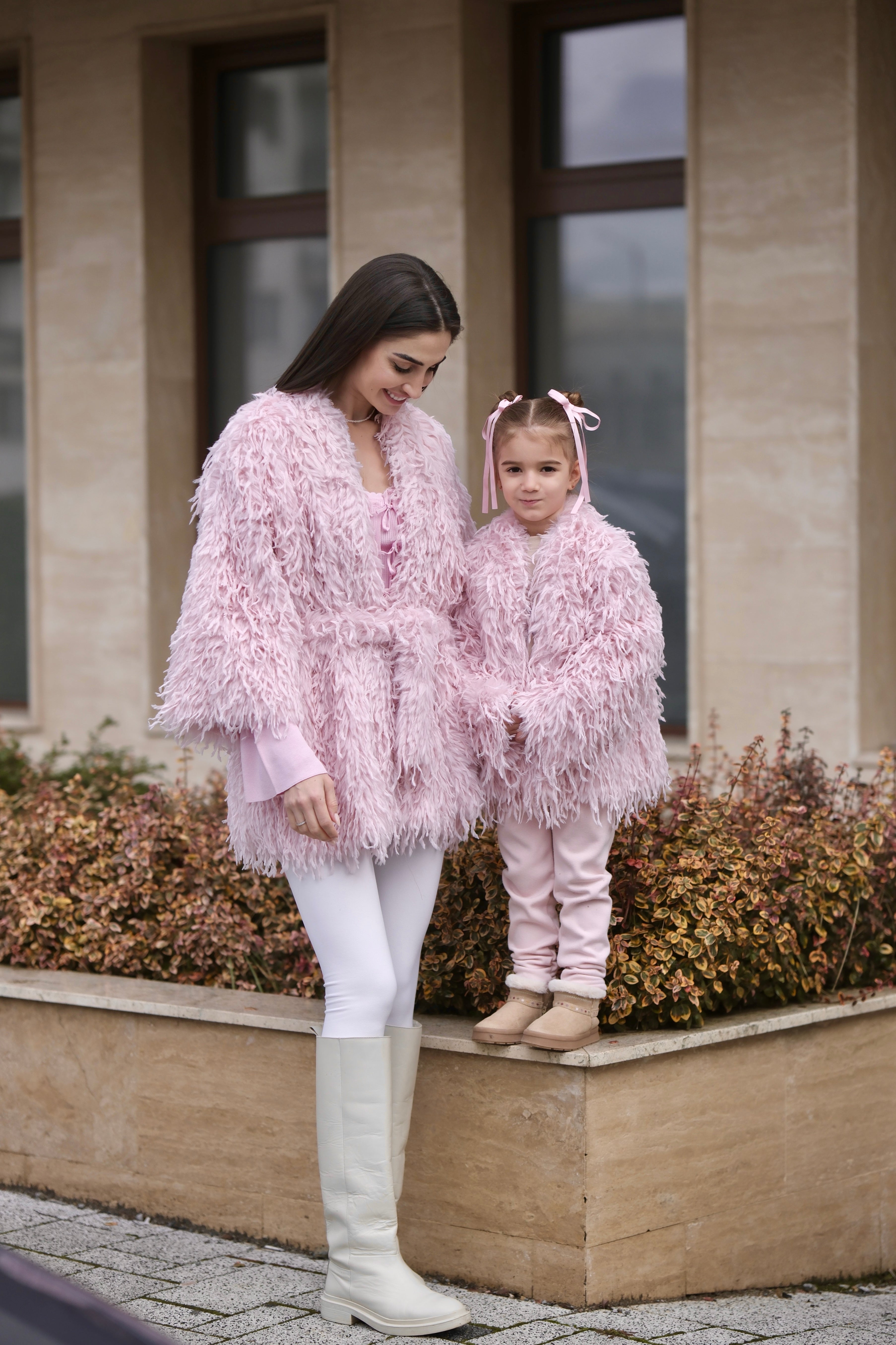 Детска жилетка / палто в розово: Regina