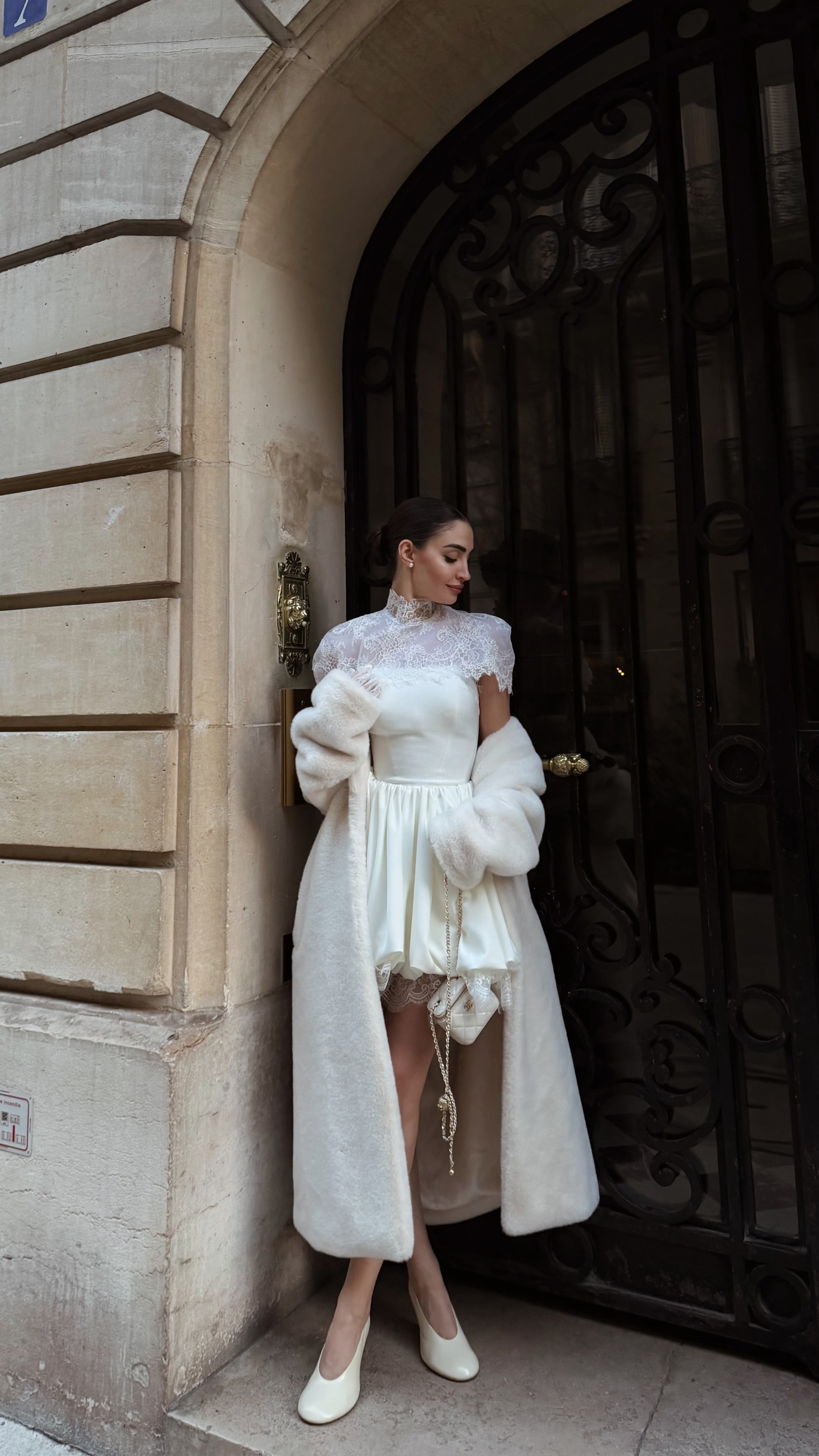 Ръчно изработена дантелена яка в бяло: Paris