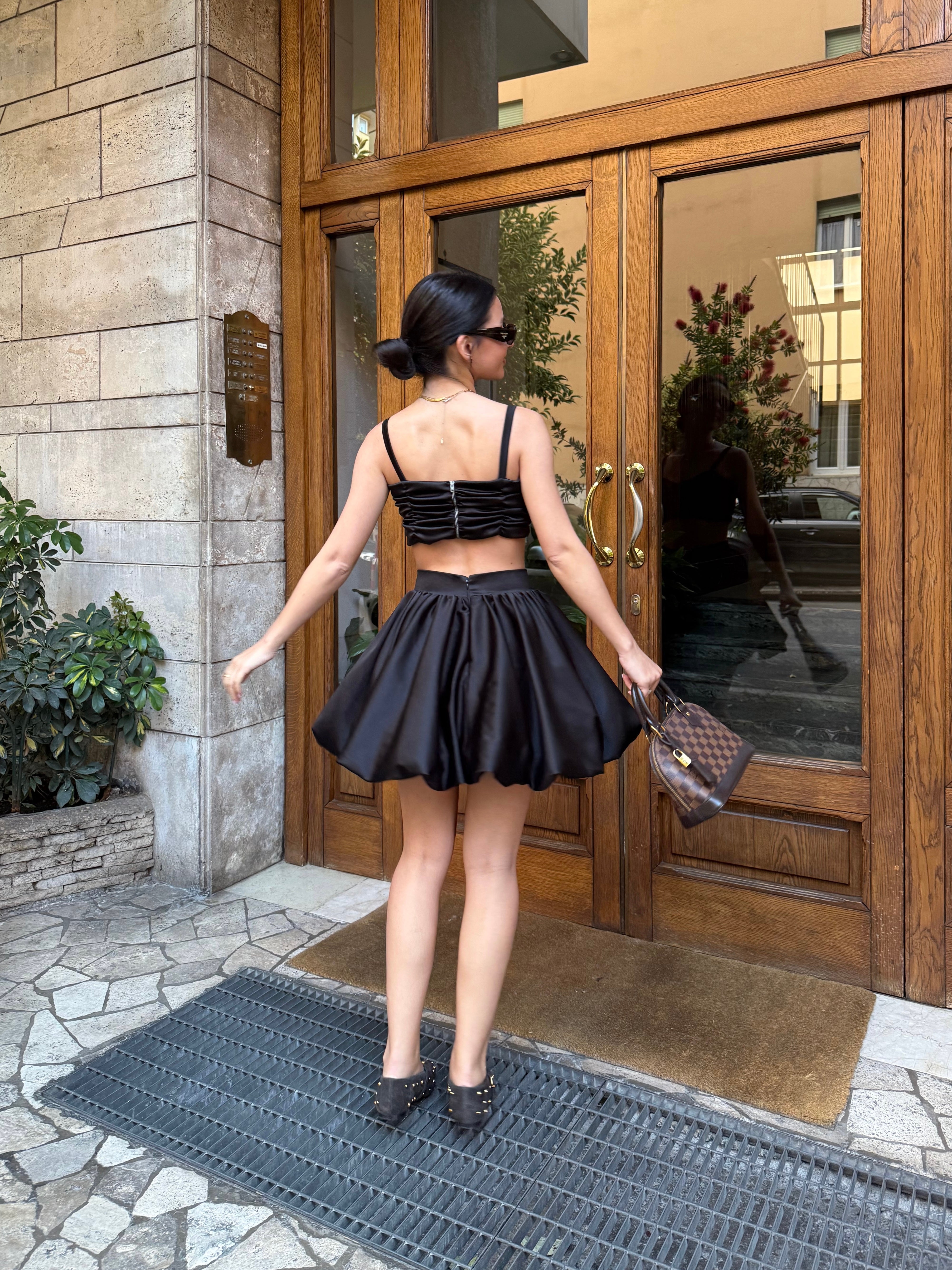 Skirt in black: Luxira