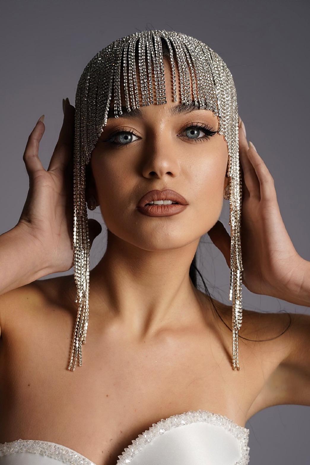 Accessory: Silver Gleam