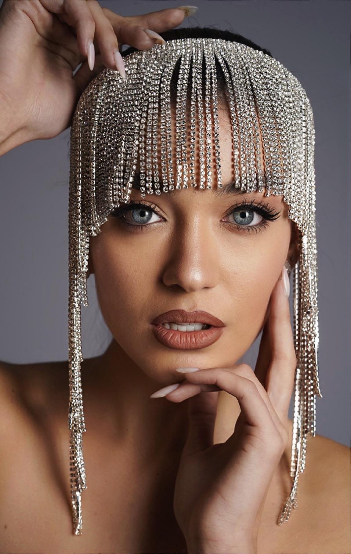 Accessory: Silver Gleam