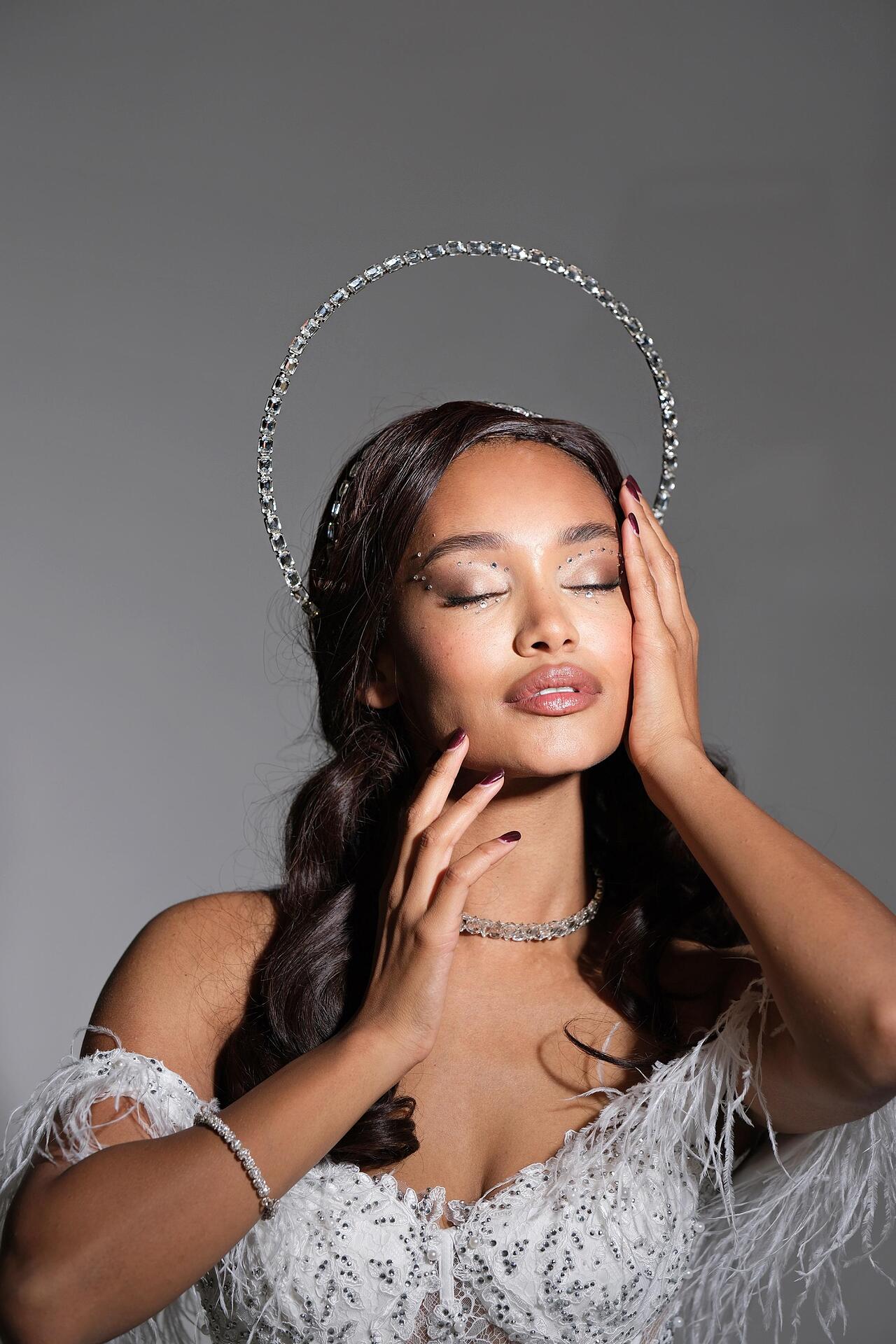 Headpiece with silver glass pebbles: Goddess