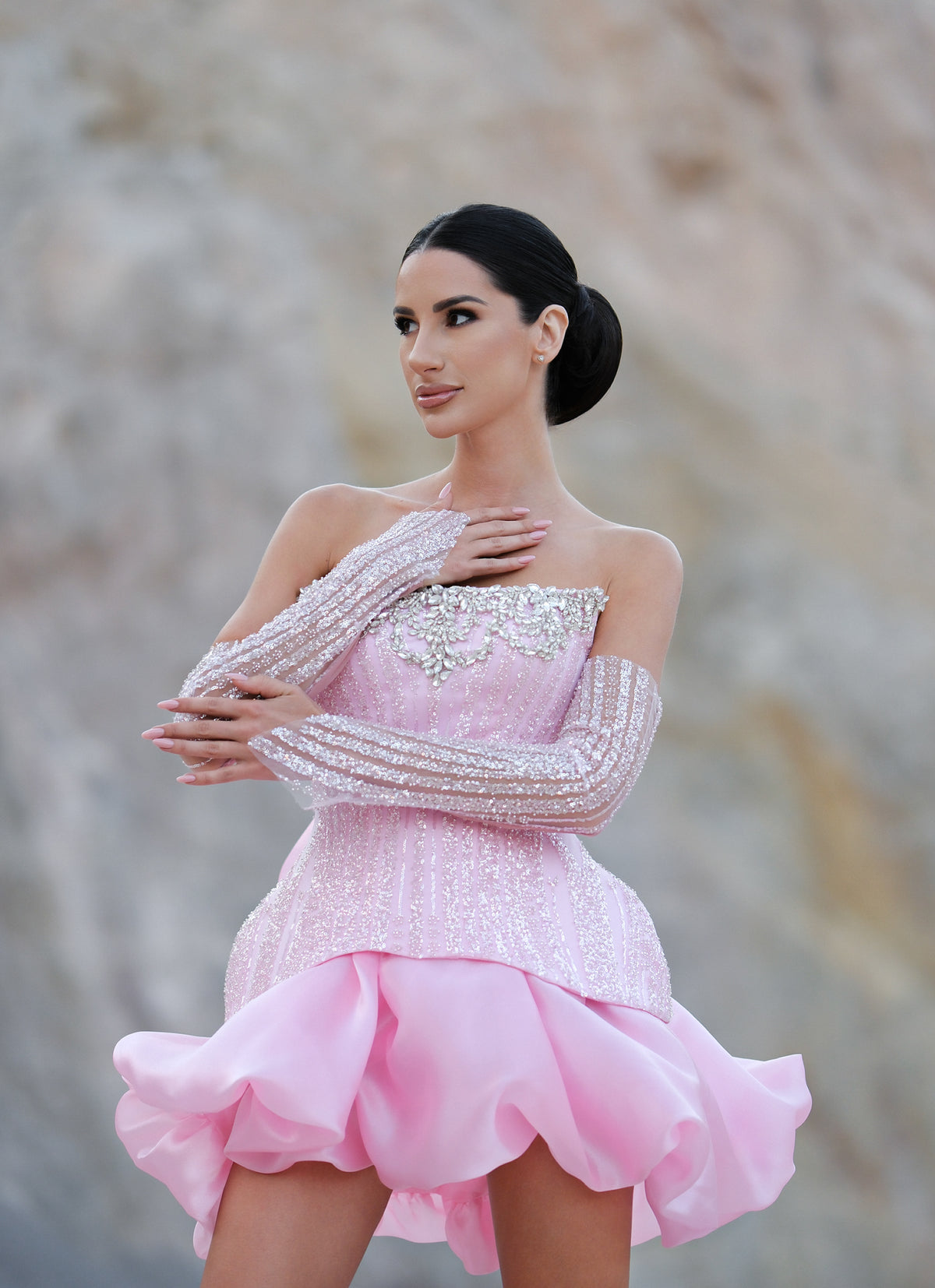 Къса рокля в розово: Barbie