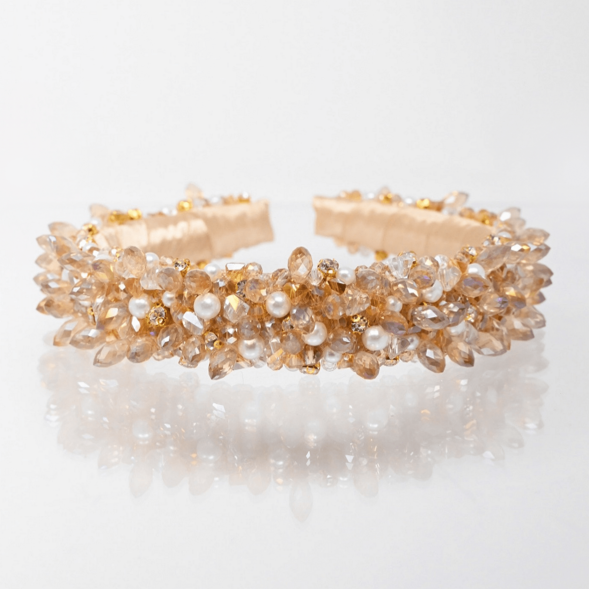Beige tiara with crystals