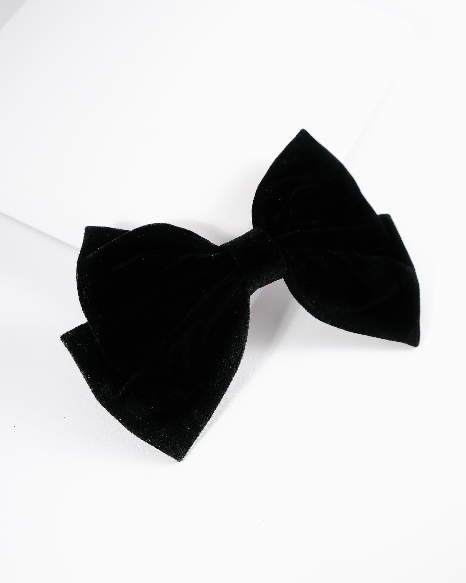 Black velvet ribbon
