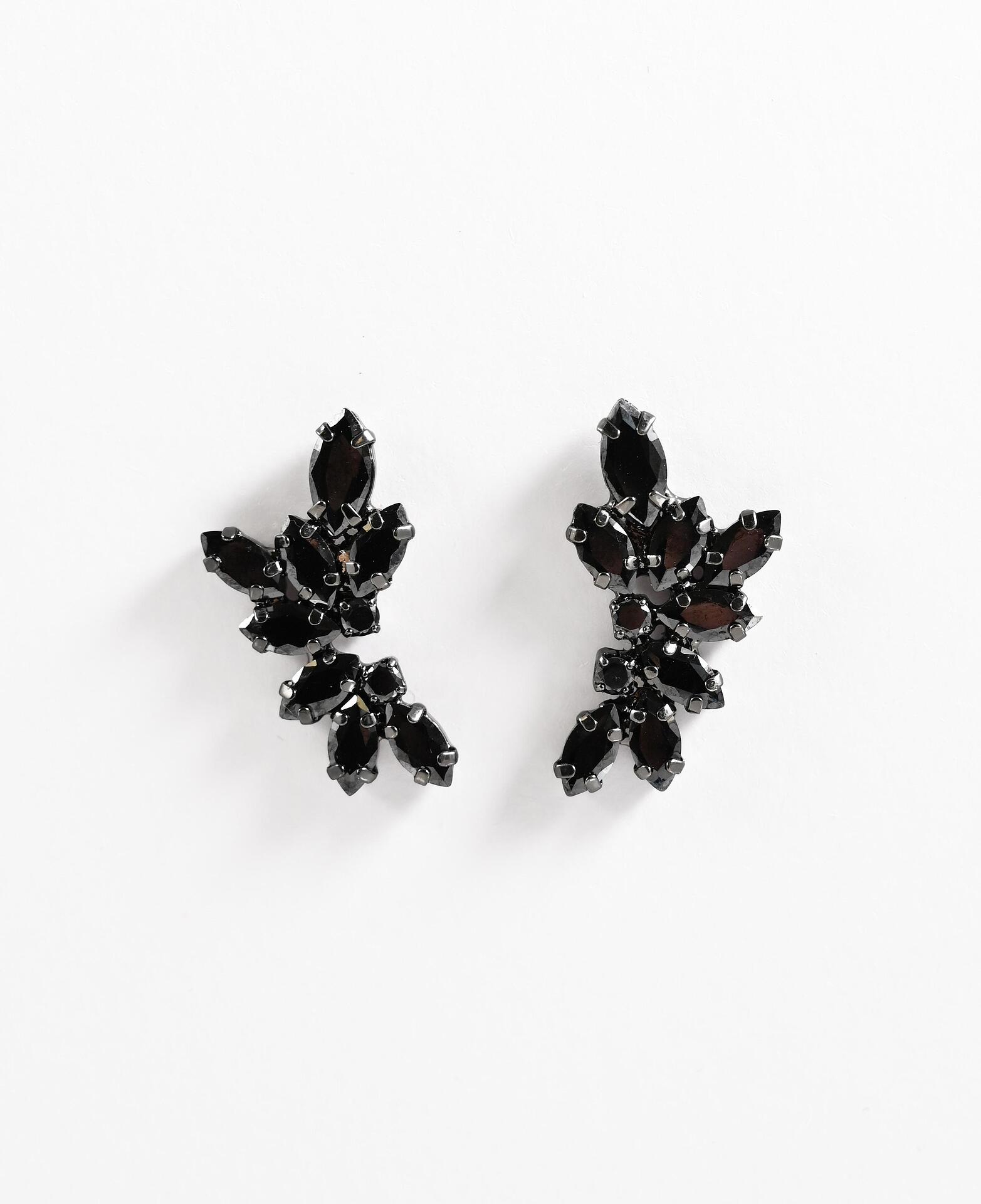 Black earrings with zirconia Inky
