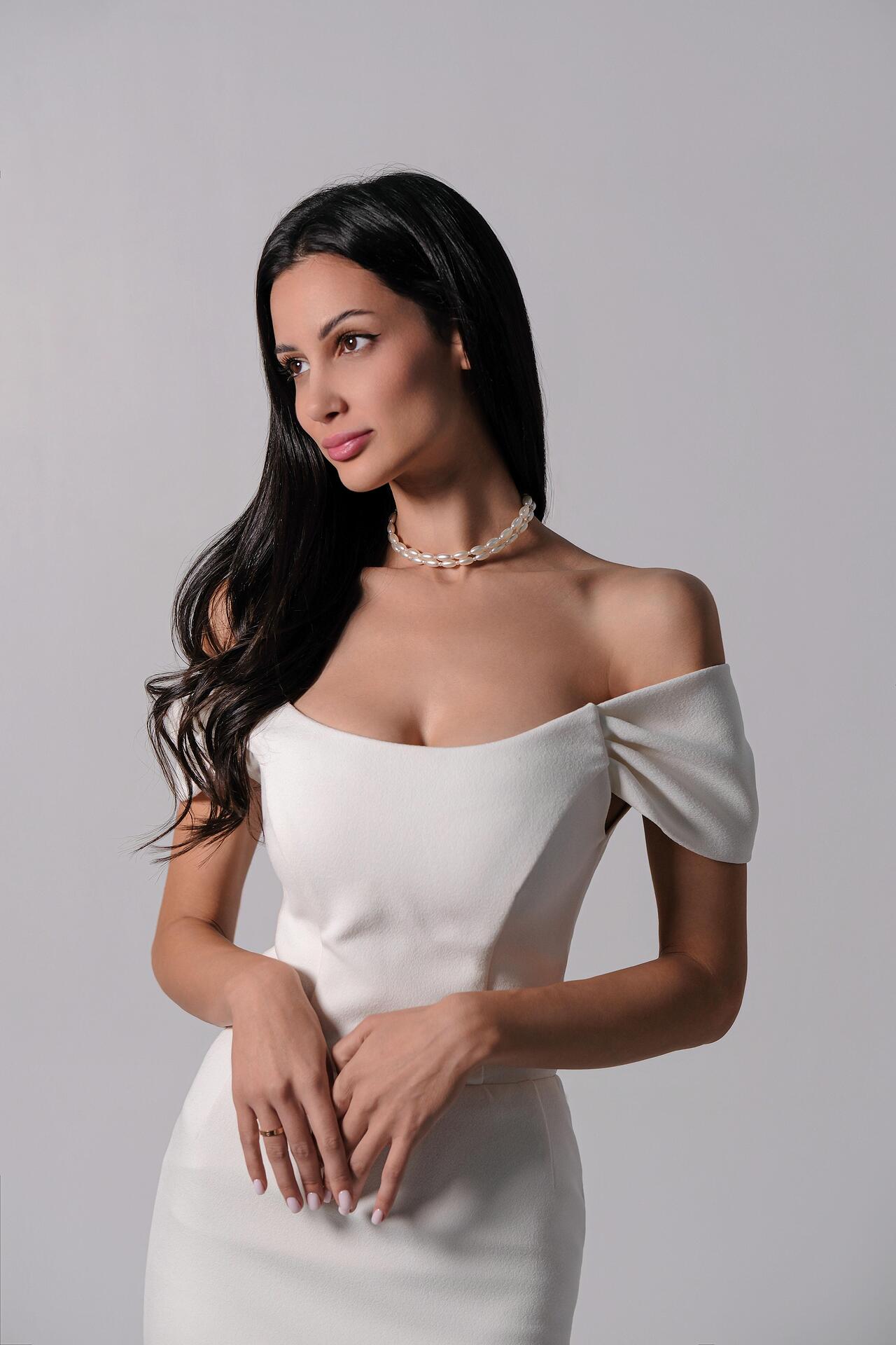 Long dress with feathers: Ange
