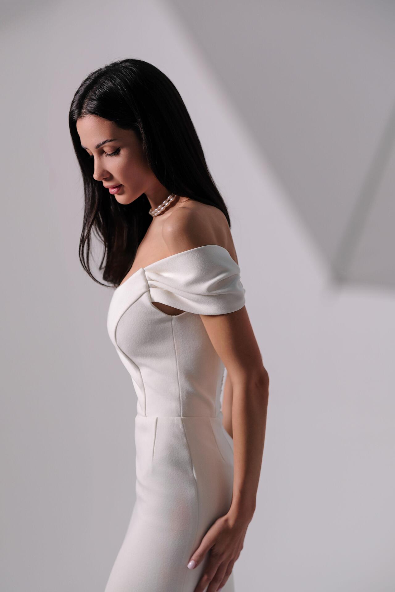 Long dress with feathers: Ange