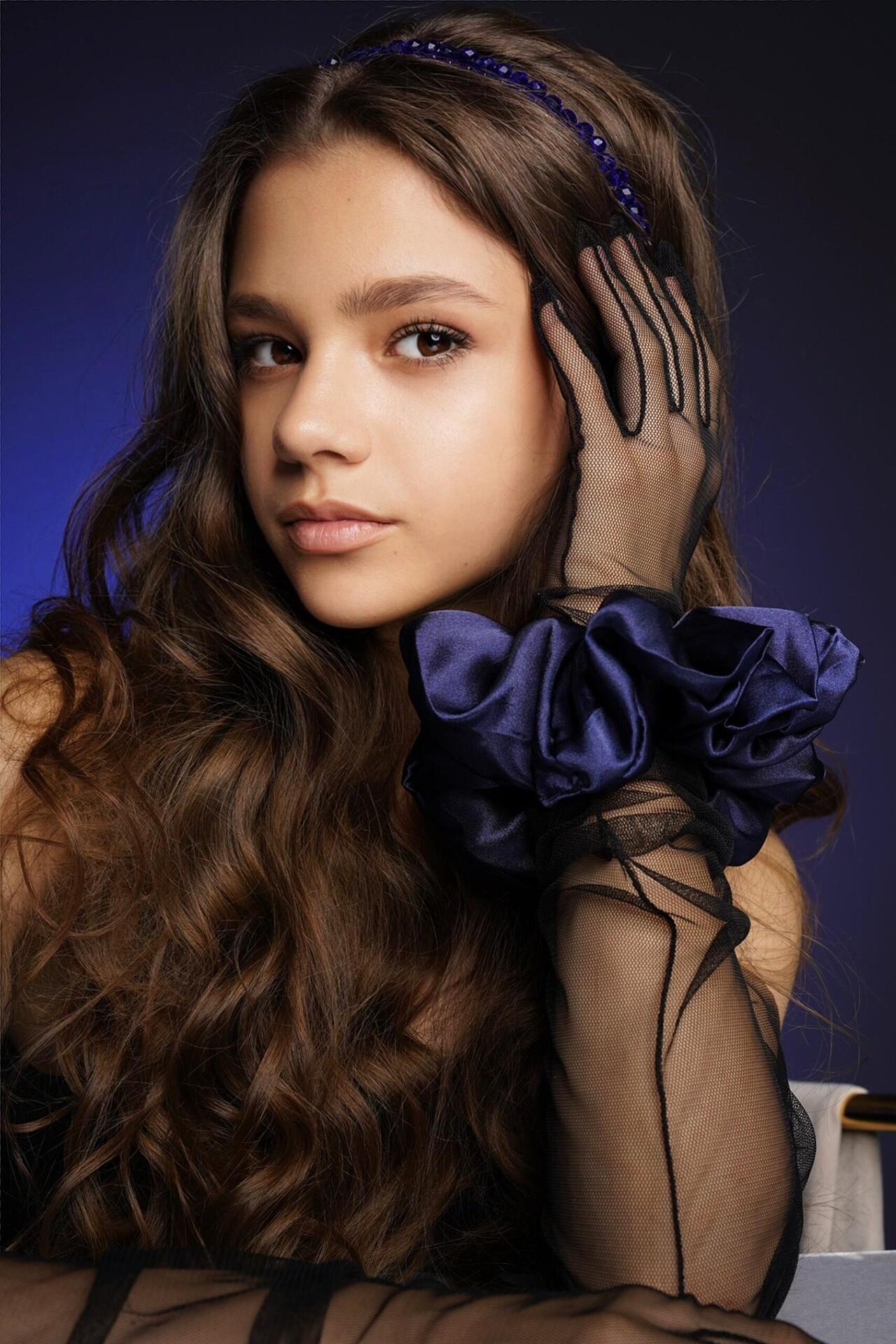 Scrunchie: dark blue