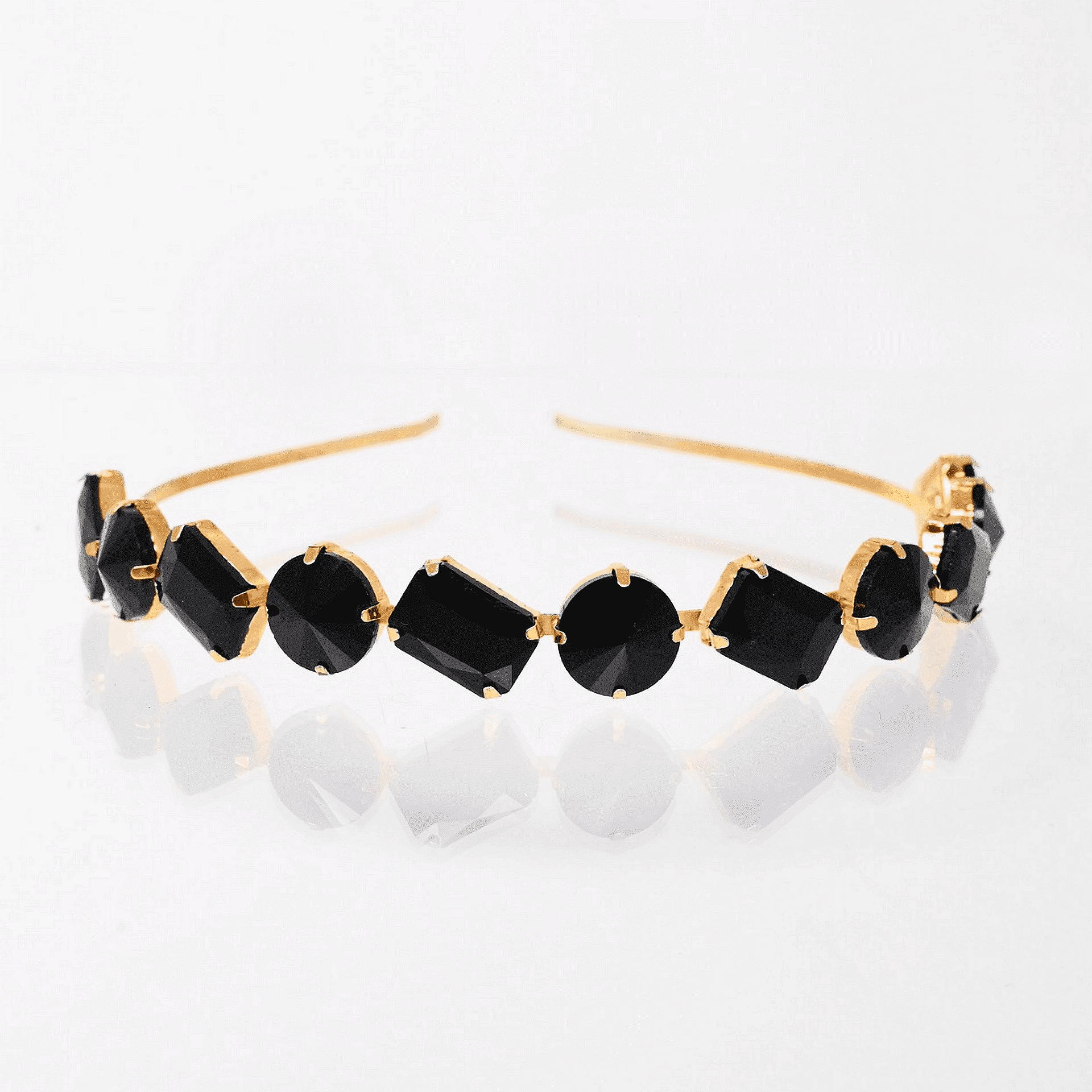 Tiara: Black Stones