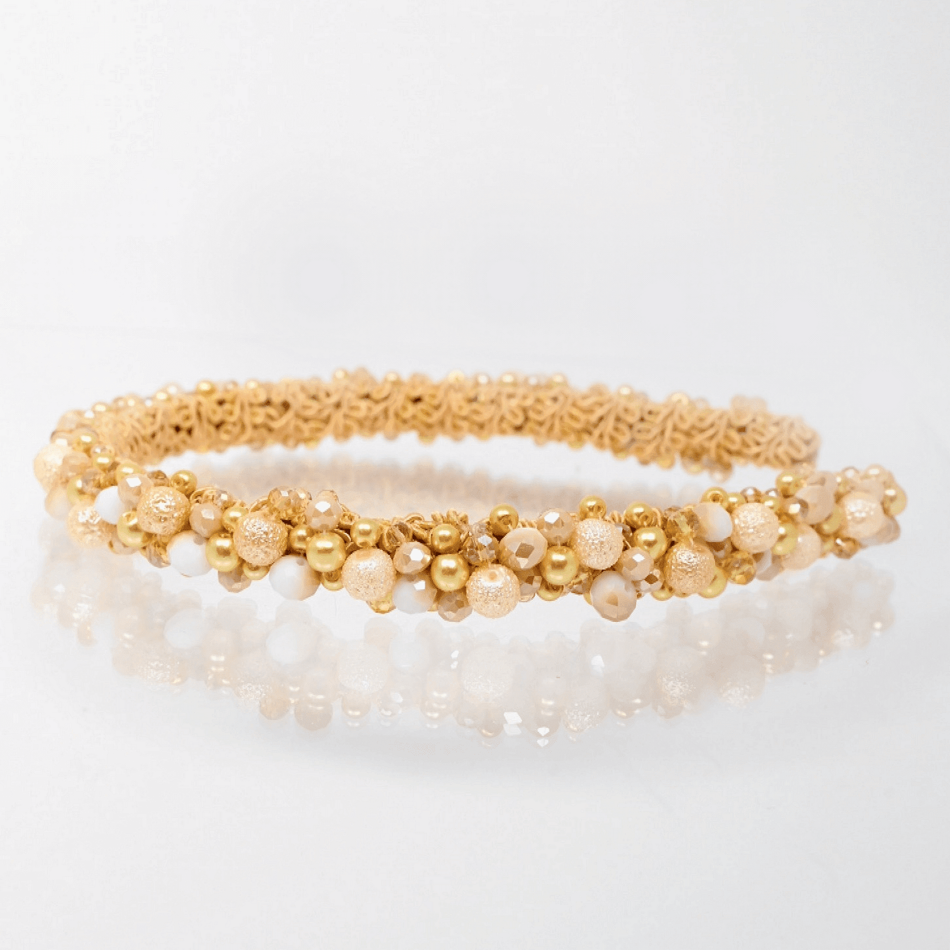 Tiara: Caramela