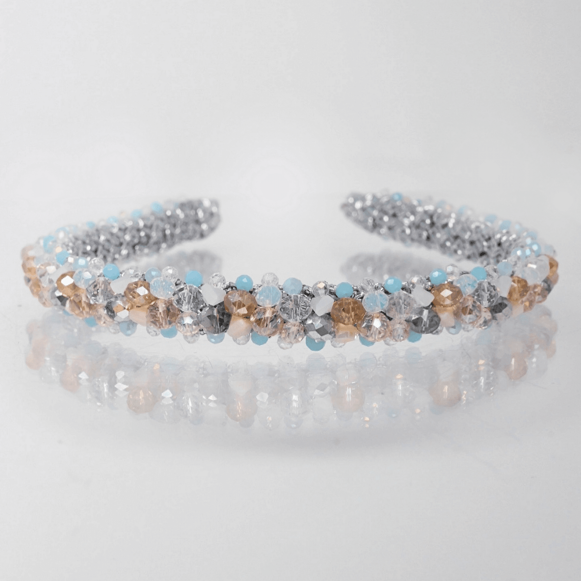 Tiara: Coral