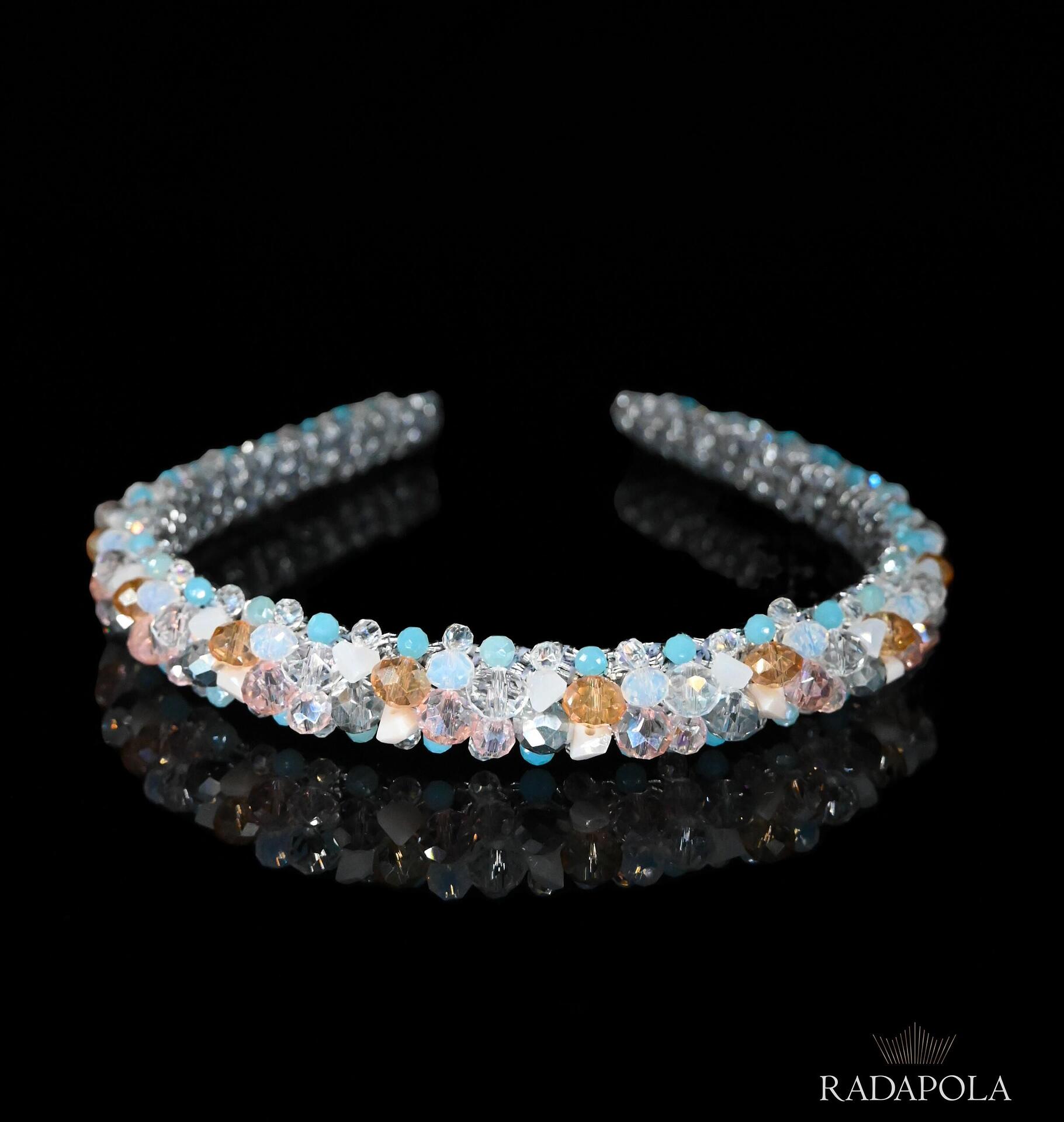 Tiara: Coral