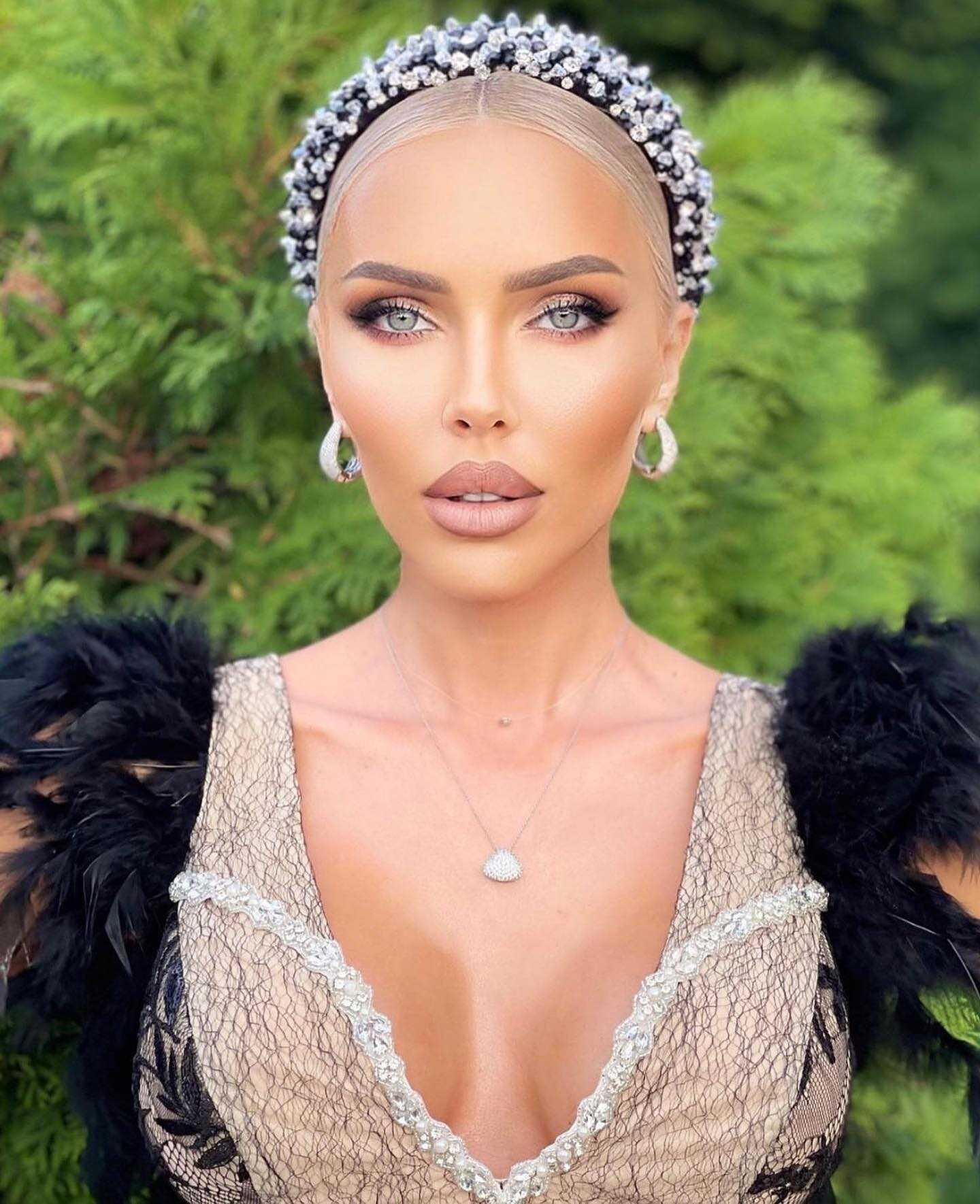 Tiara: Jasmine