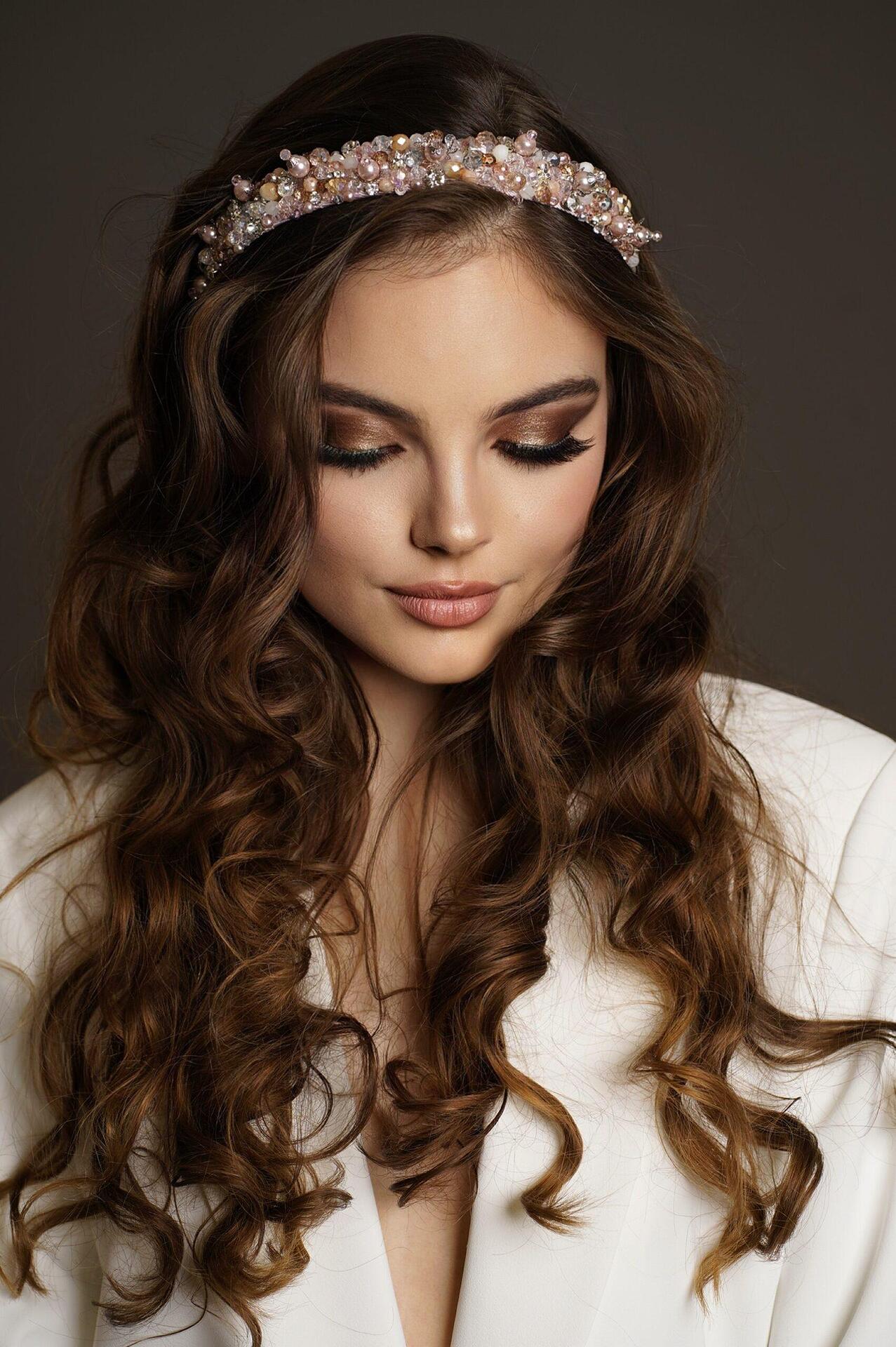 Tiara: Pink Freshness