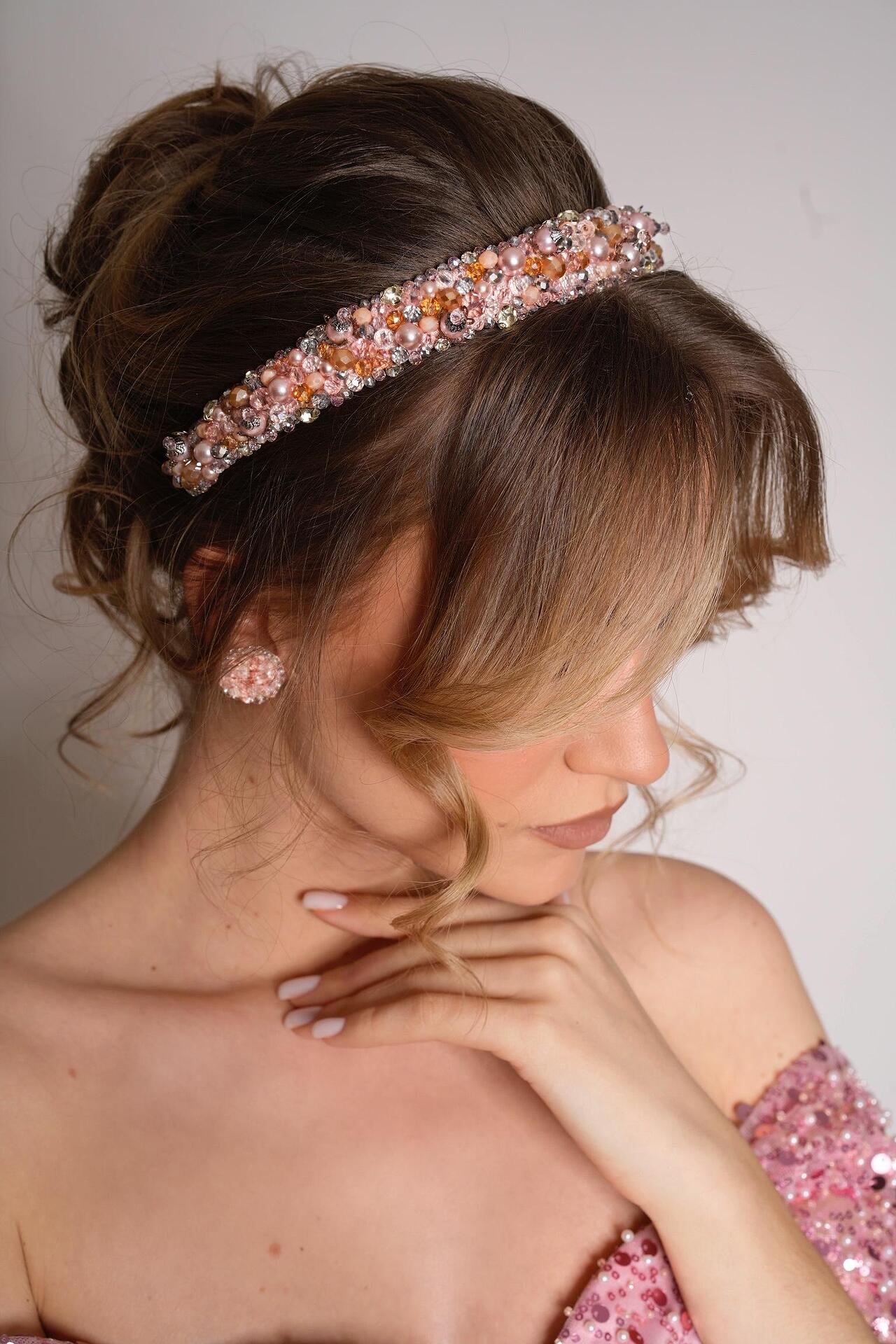Tiara: Pink Freshness