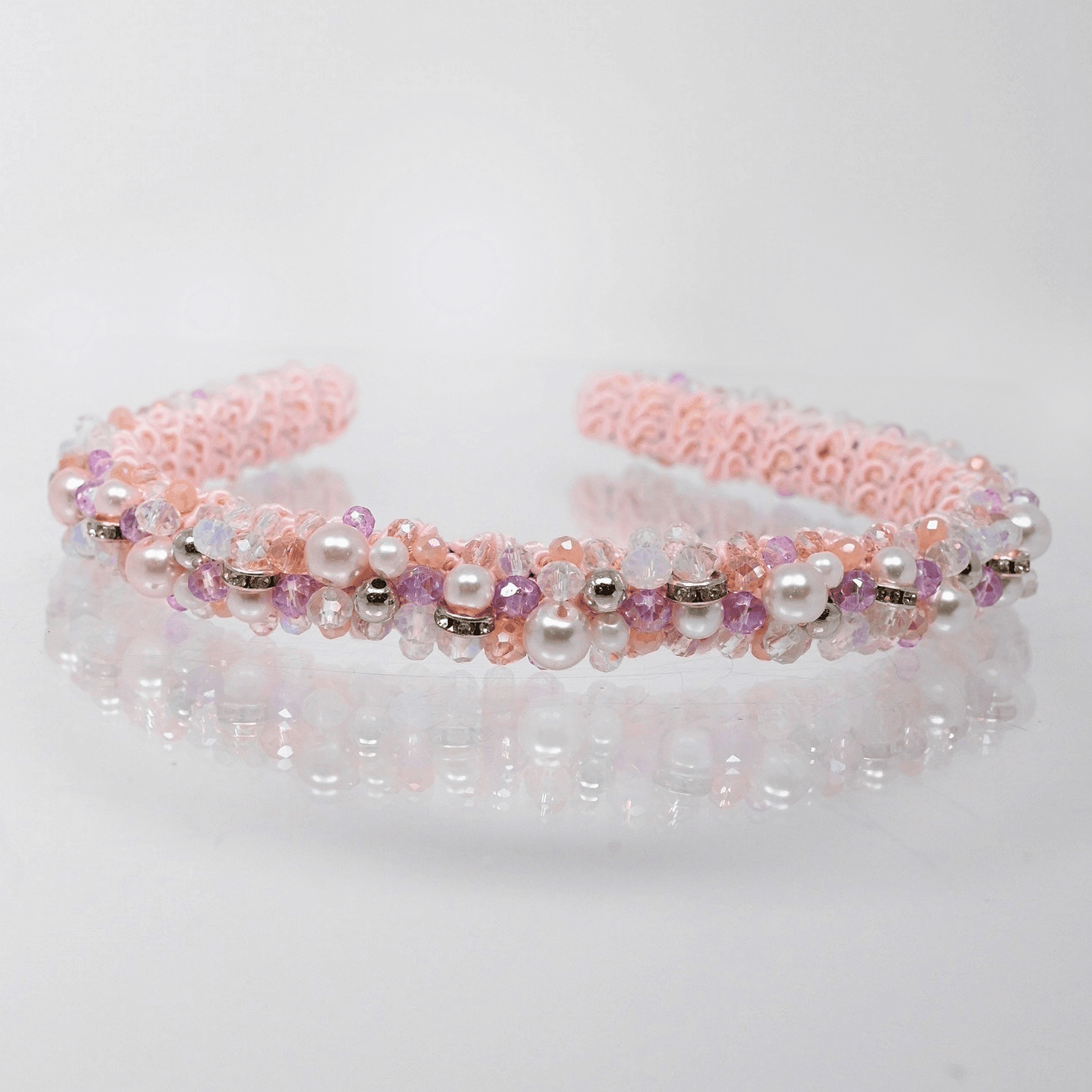 Tiara: Pink Freshness Light