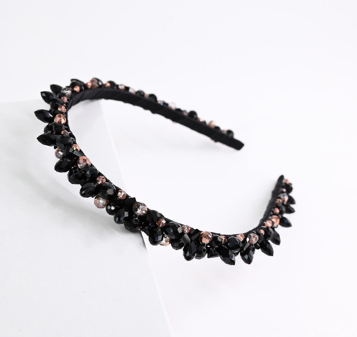 Tiara: Rose &amp; Dark