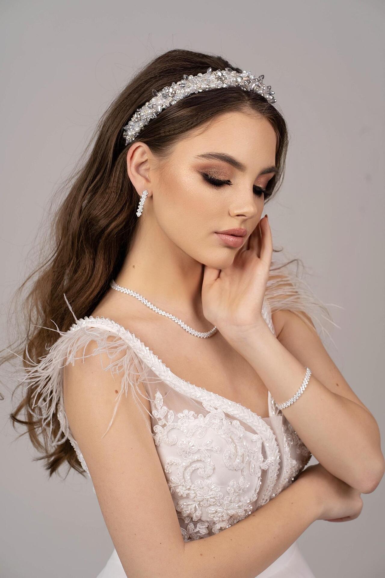 Tiara: Silver Crystal