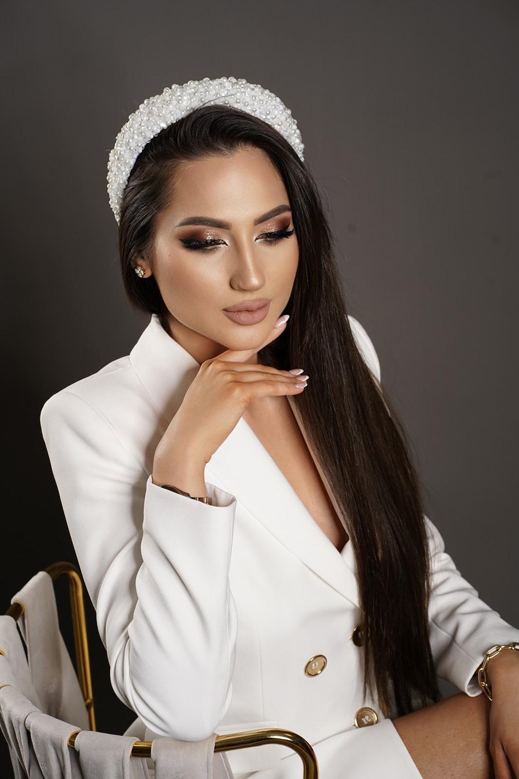 Tiara: Volume Pearl Headband