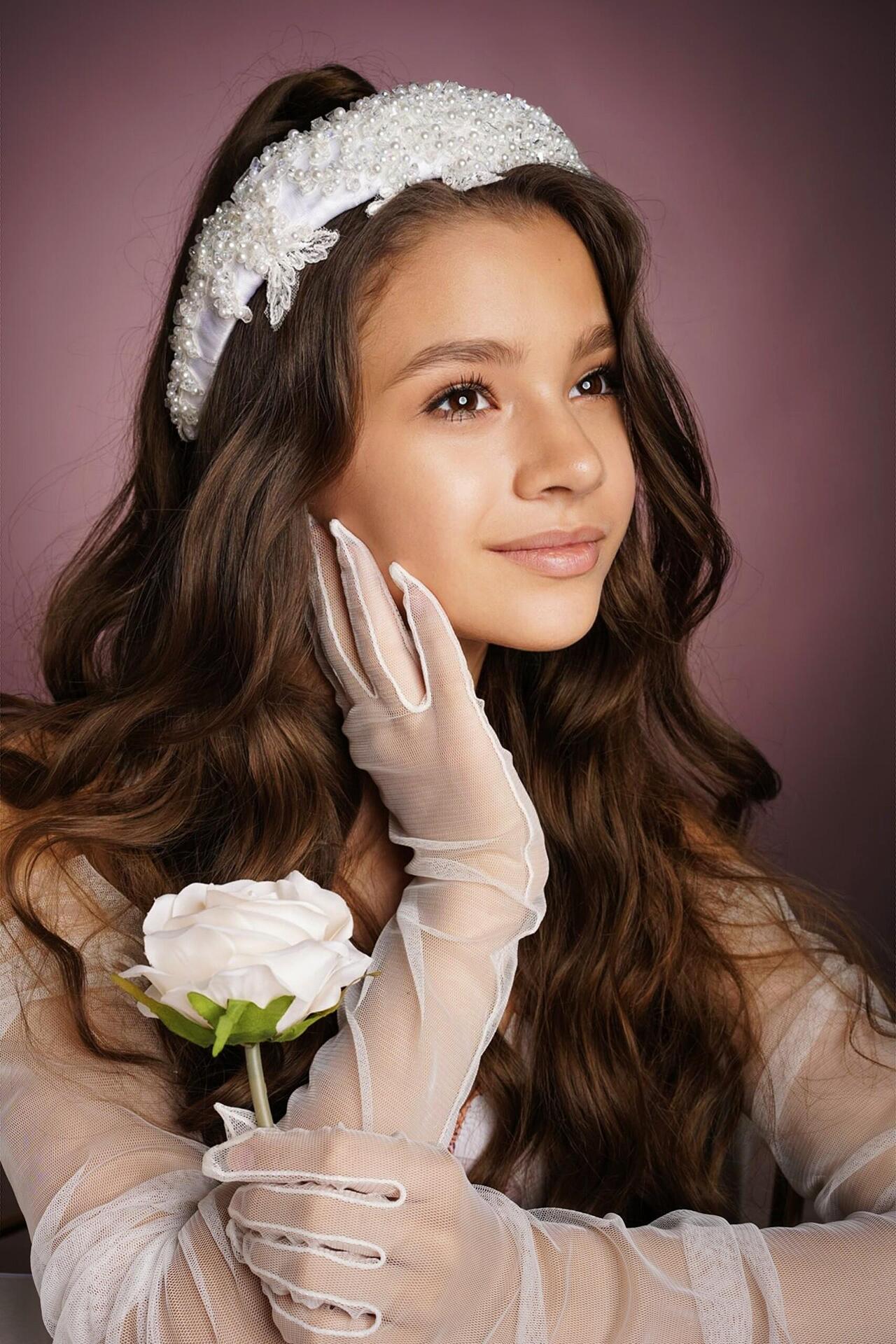 Tiara: Volume Pearl Headband
