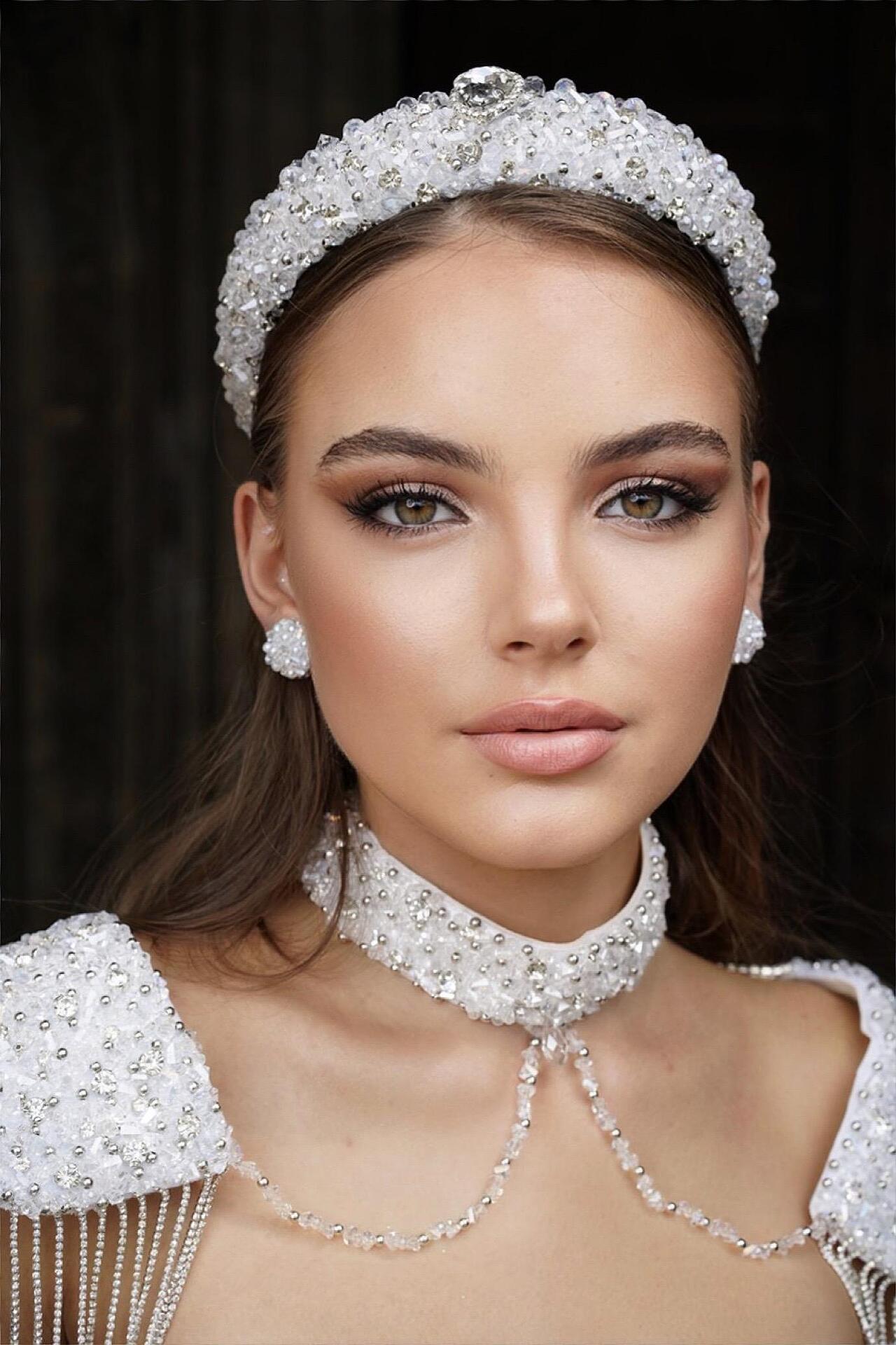 Tiara: Wedding Icon