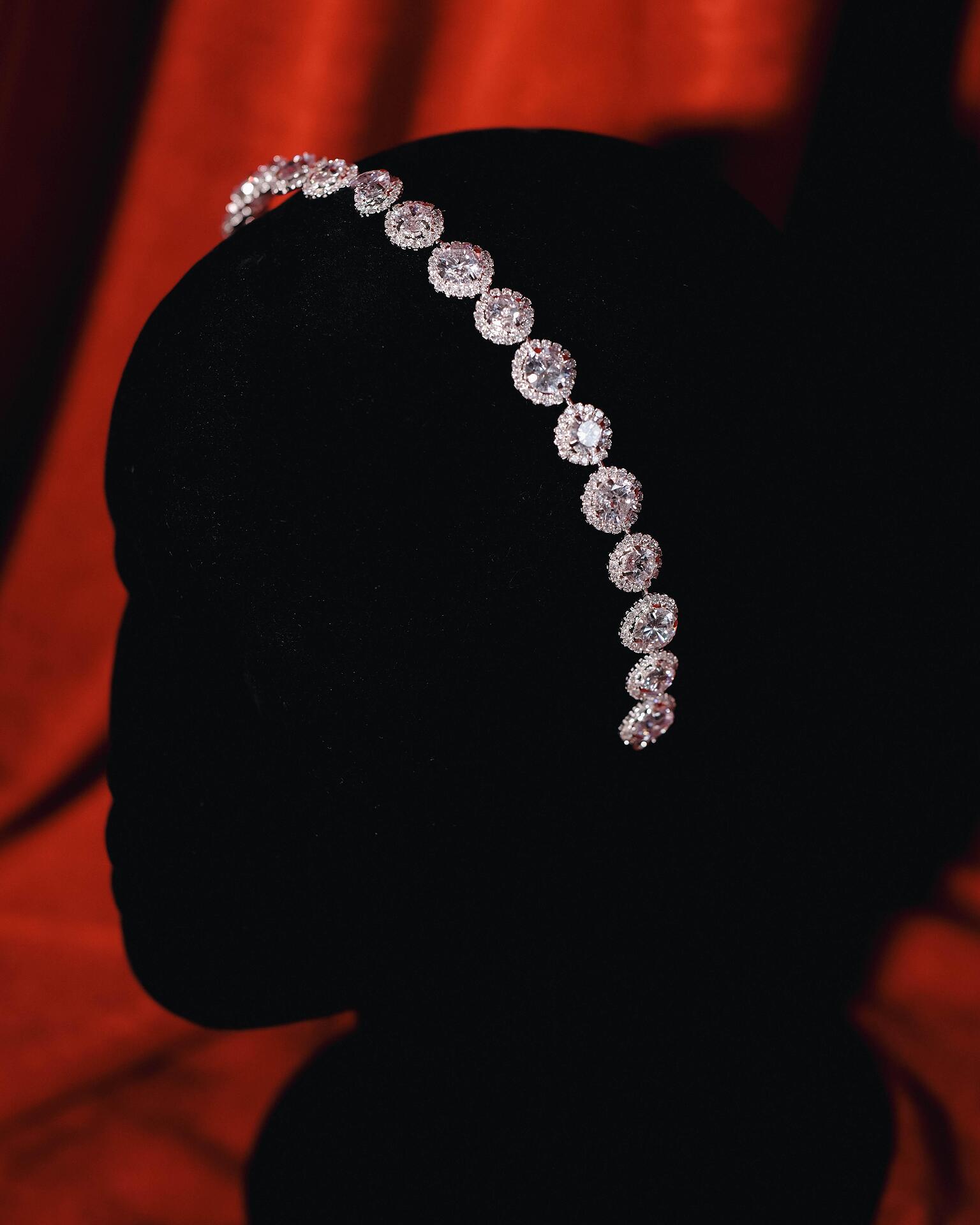 Crystal tiara: Lavinia