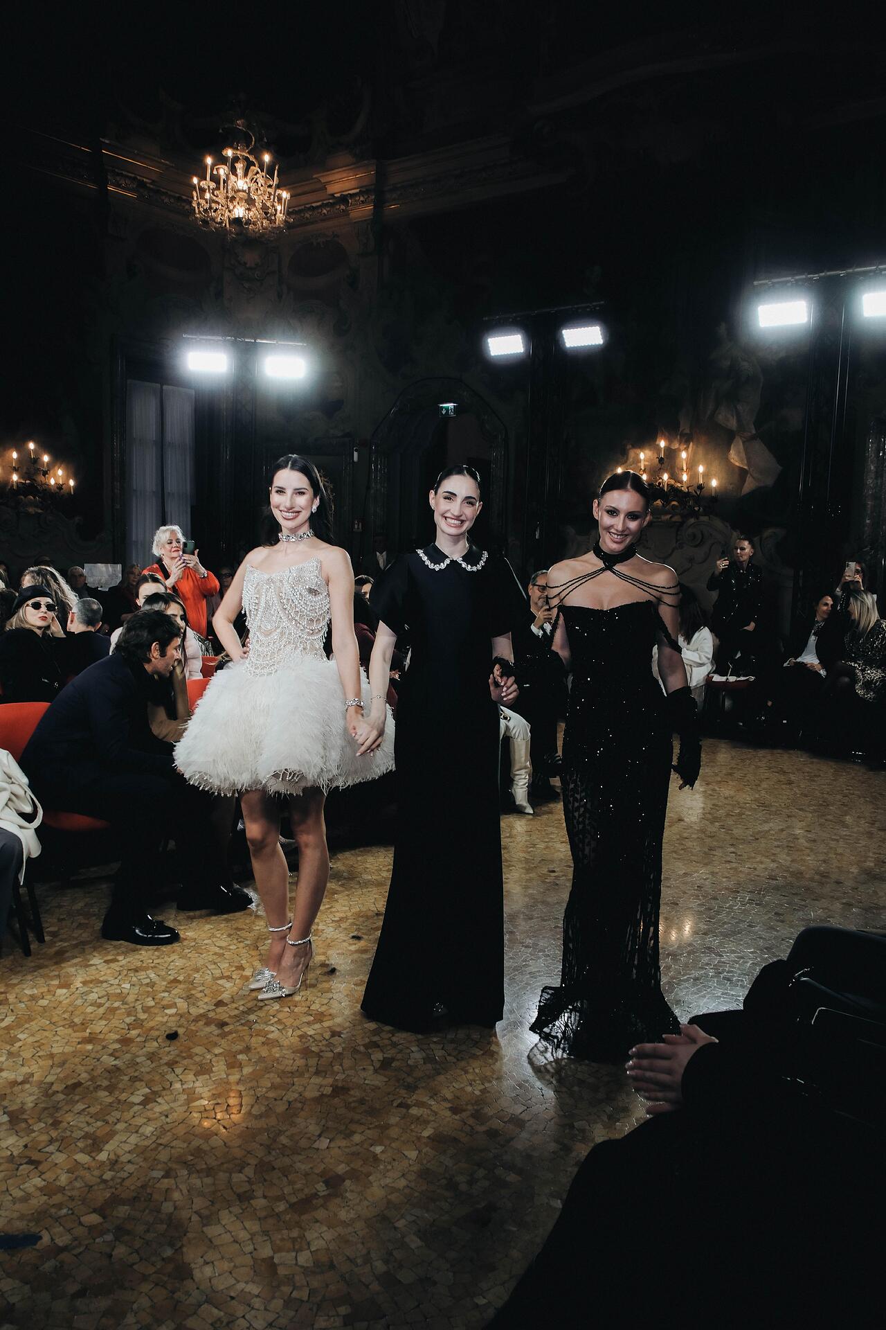 Elegant black dress: Milan